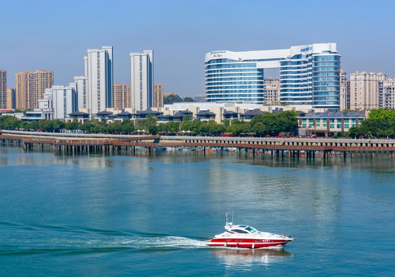 Wyndham Grand Plaza Royale Yuzhou Xiamen Wuyuan Bay
