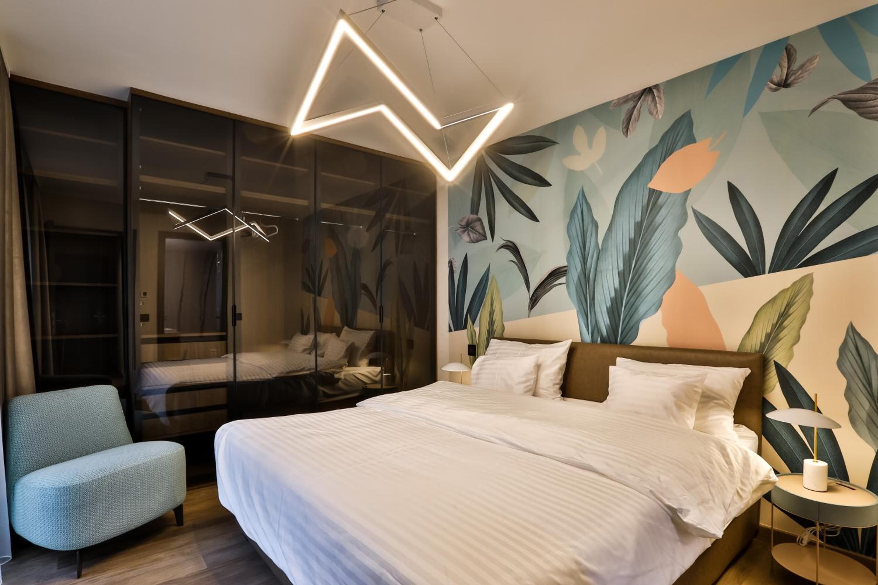 Sun Hill Luxury Suites