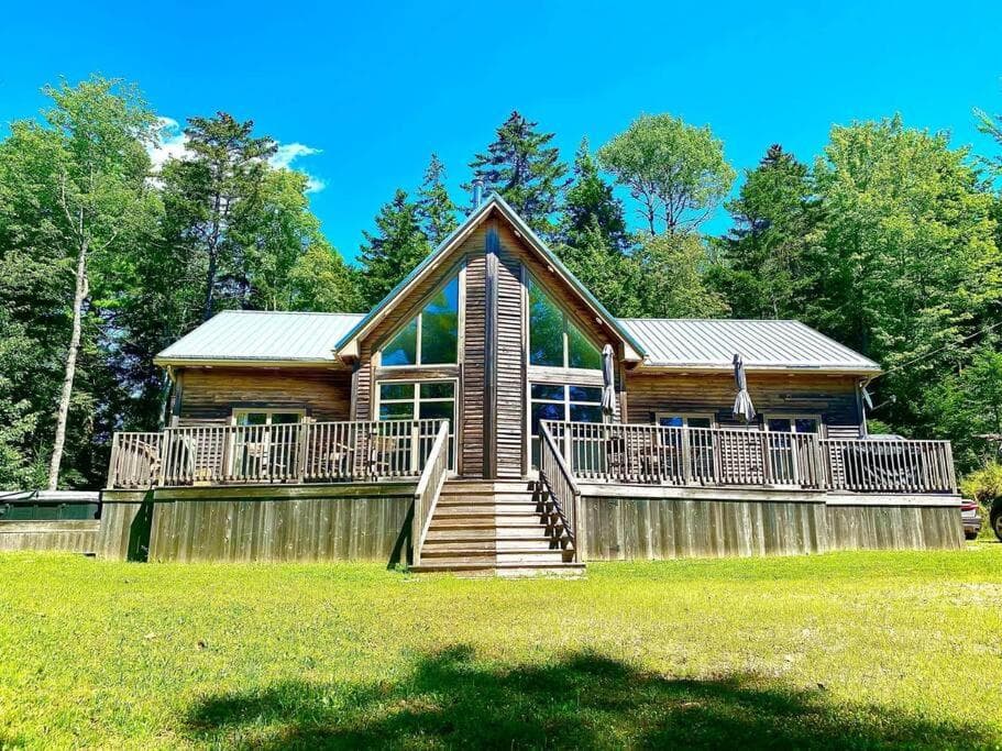 Forest Fawn Chalet 2 Bed with Hot Tub