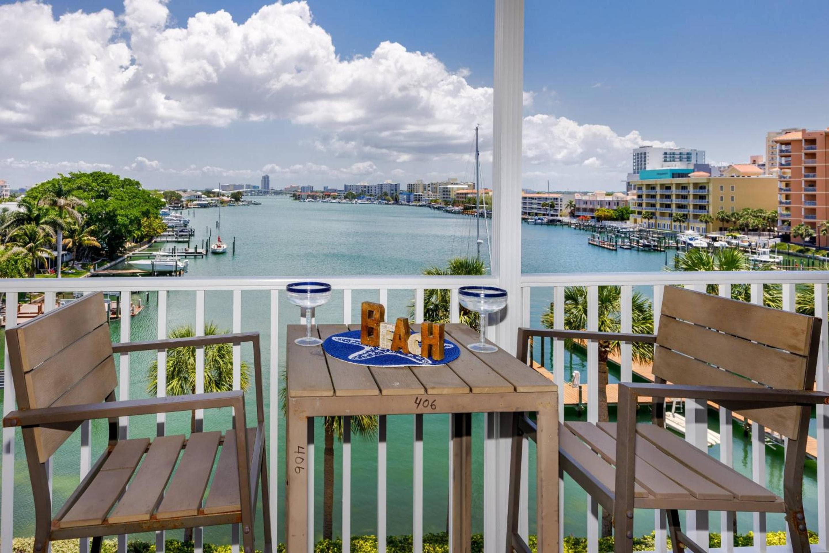 406 Dockside
