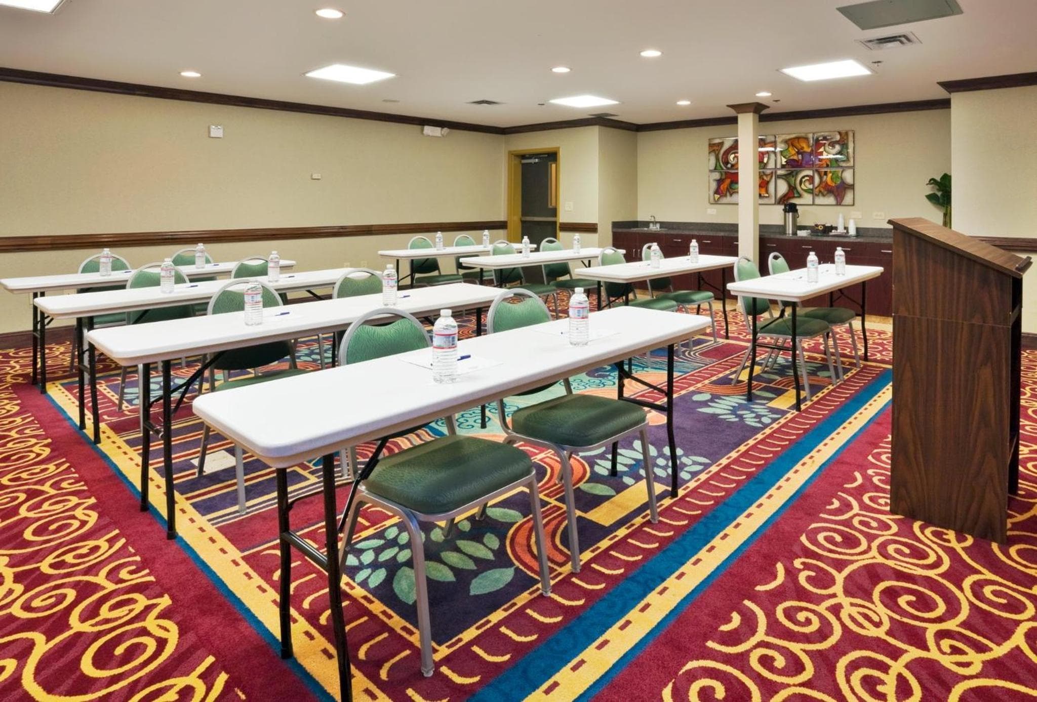 Holiday Inn Express Hotel & Suites Birmingham - Inverness 280 by IHG
