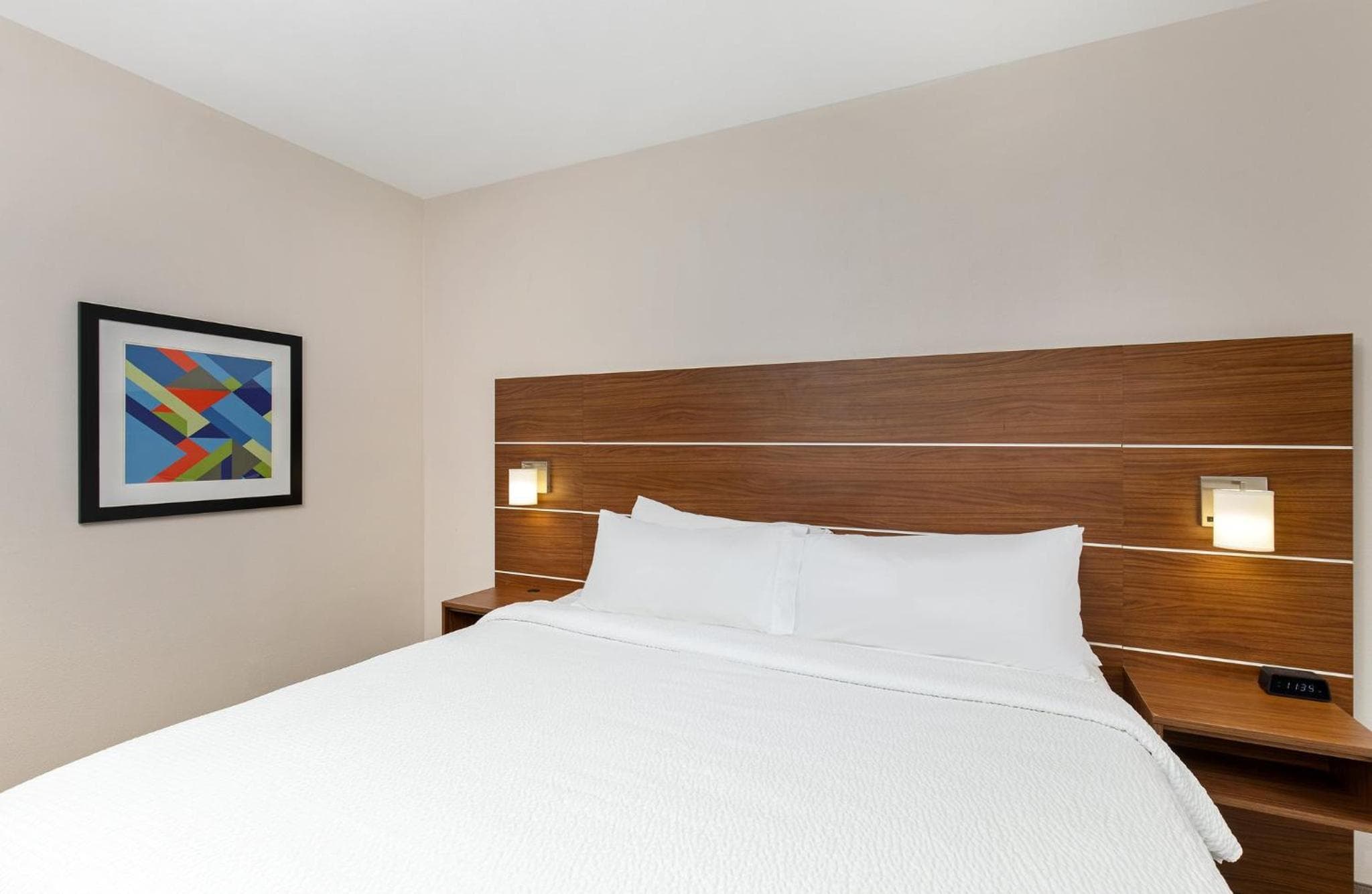 Holiday Inn Express Hotel & Suites Birmingham - Inverness 280 by IHG
