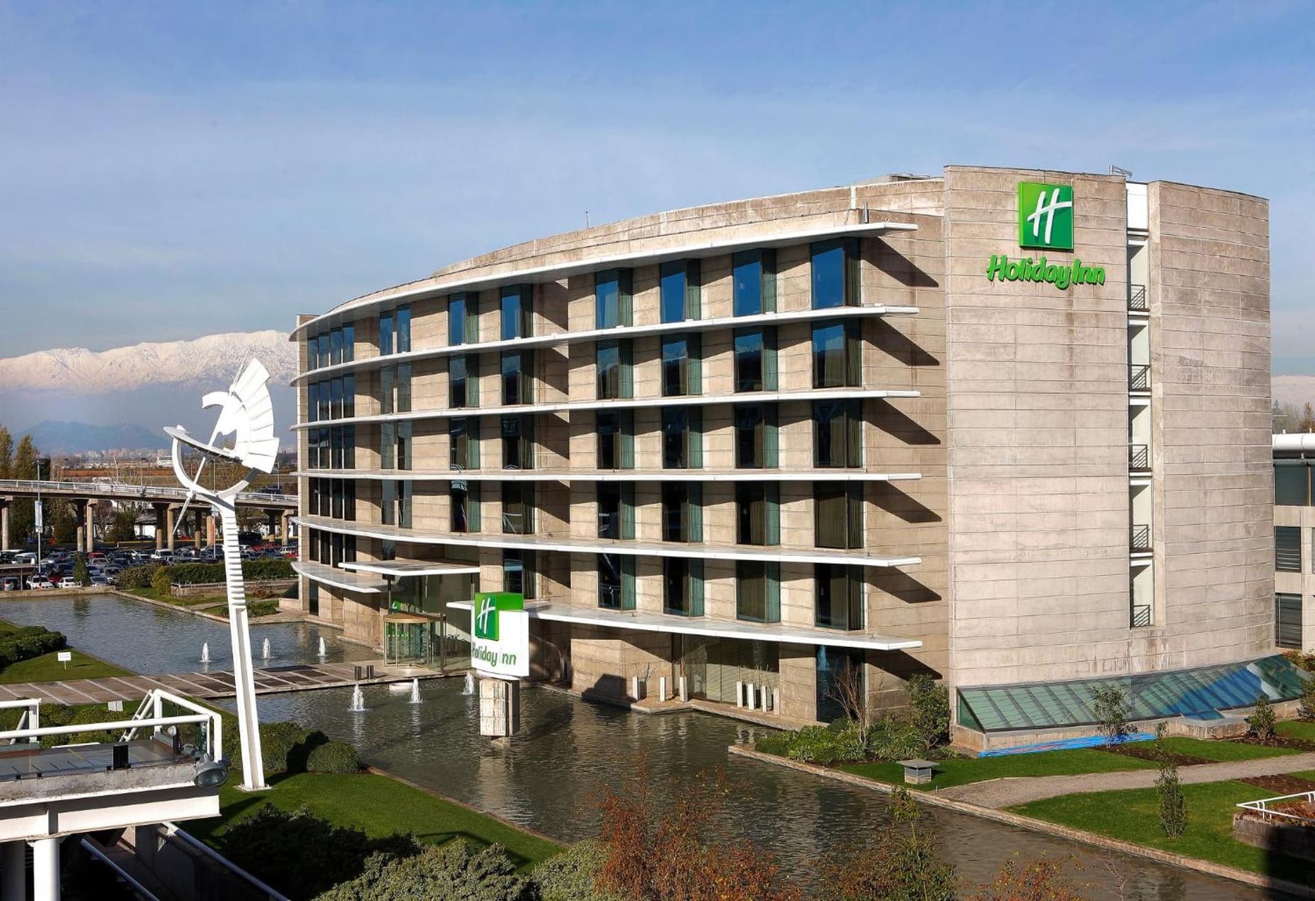 Holiday Inn Santiago - Airport Terminal by IHG
