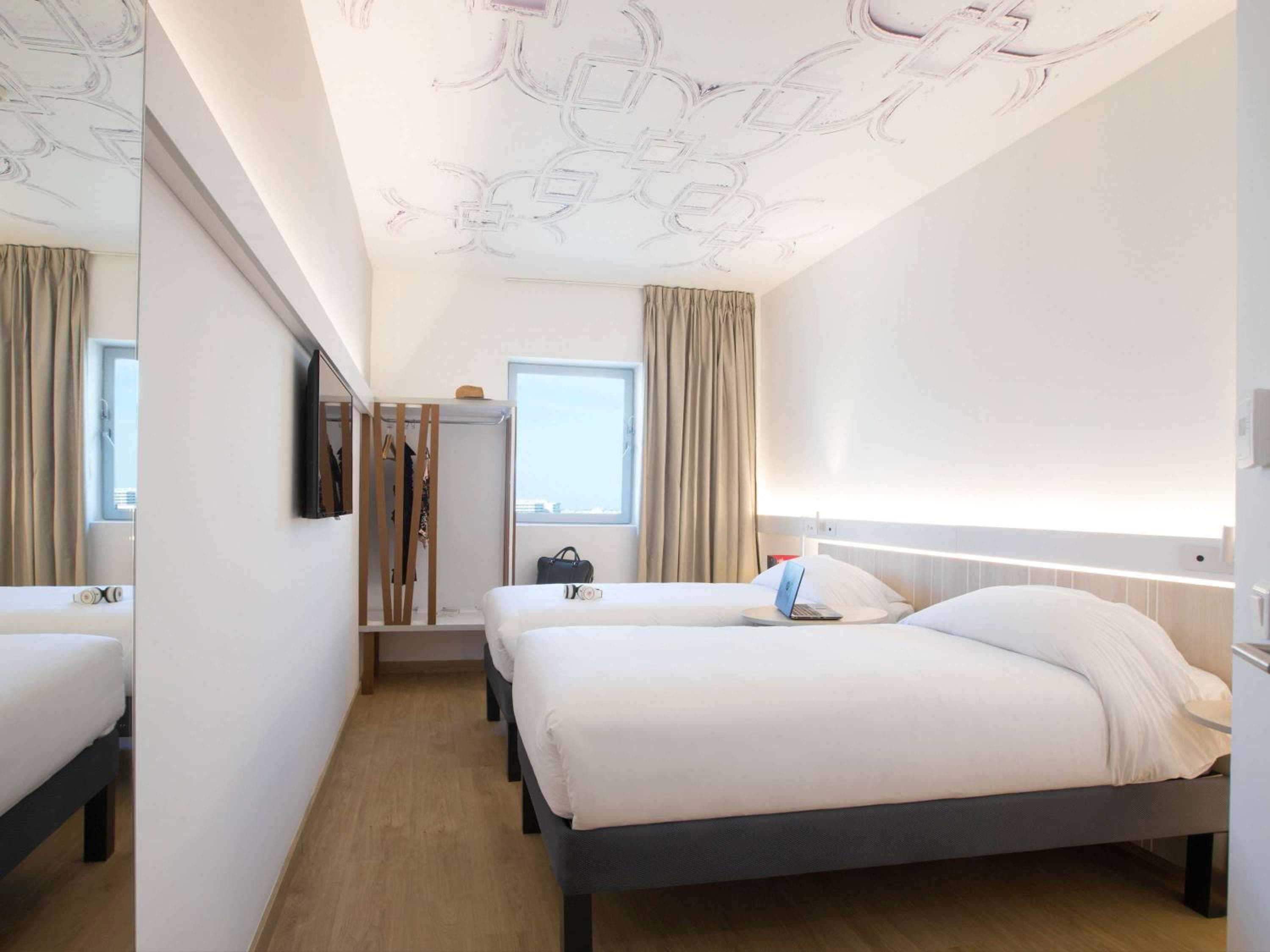 Ibis Abdelmoumen Casa Centre