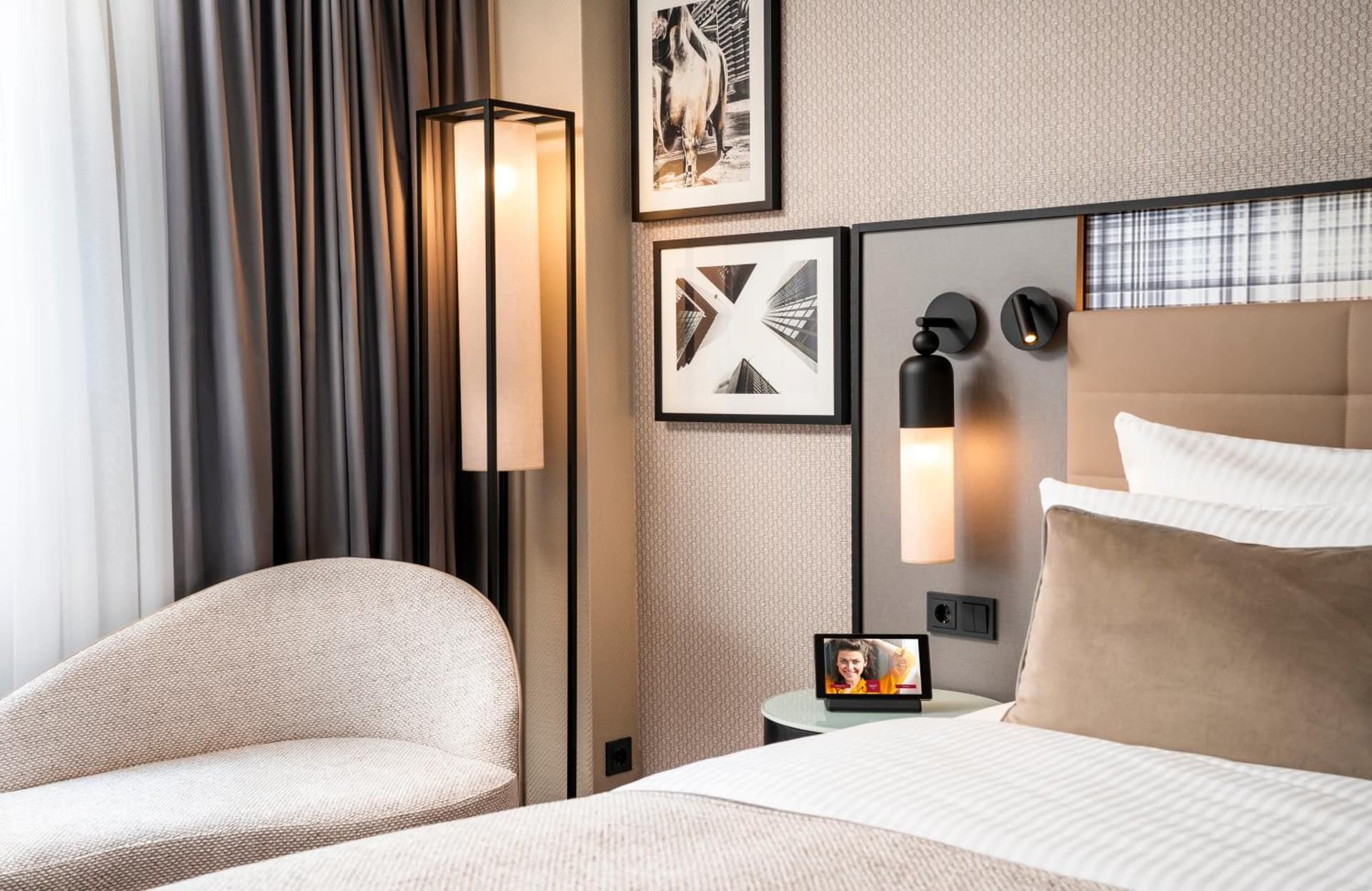 hotel room