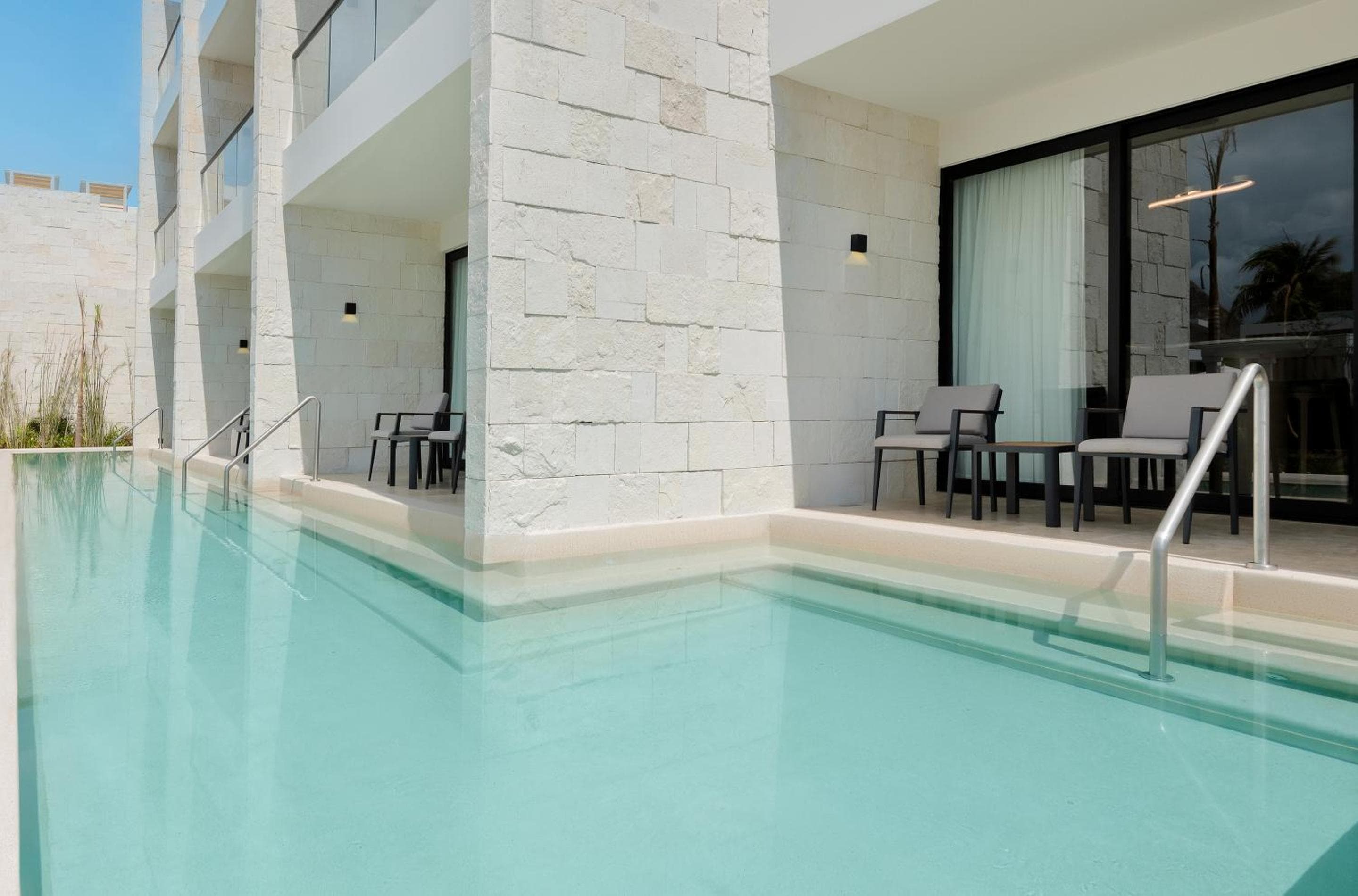 Desire Riviera Maya Resort All Inclusive, Exclusively for Couples