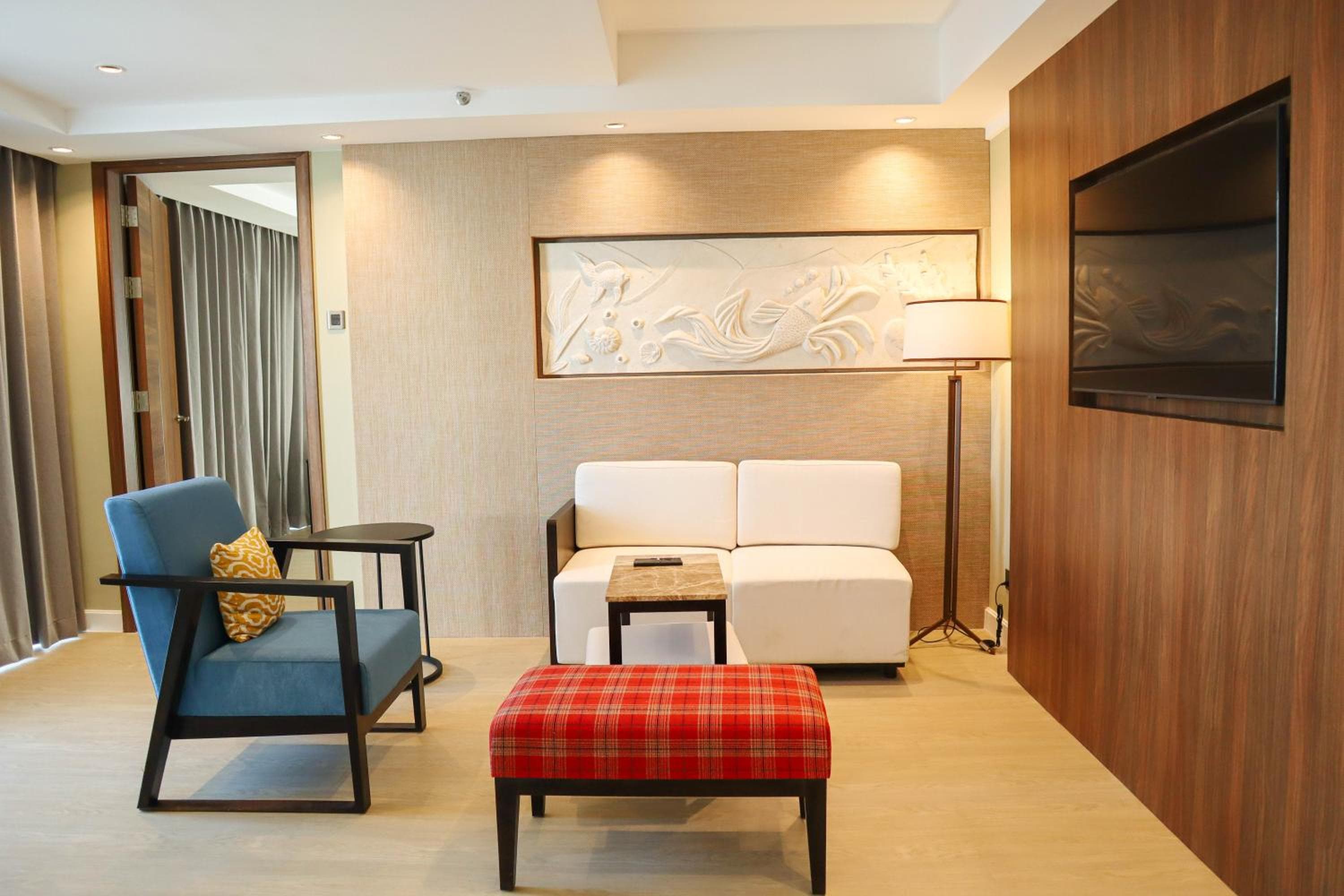 Mandarin Bay Resort and Spa