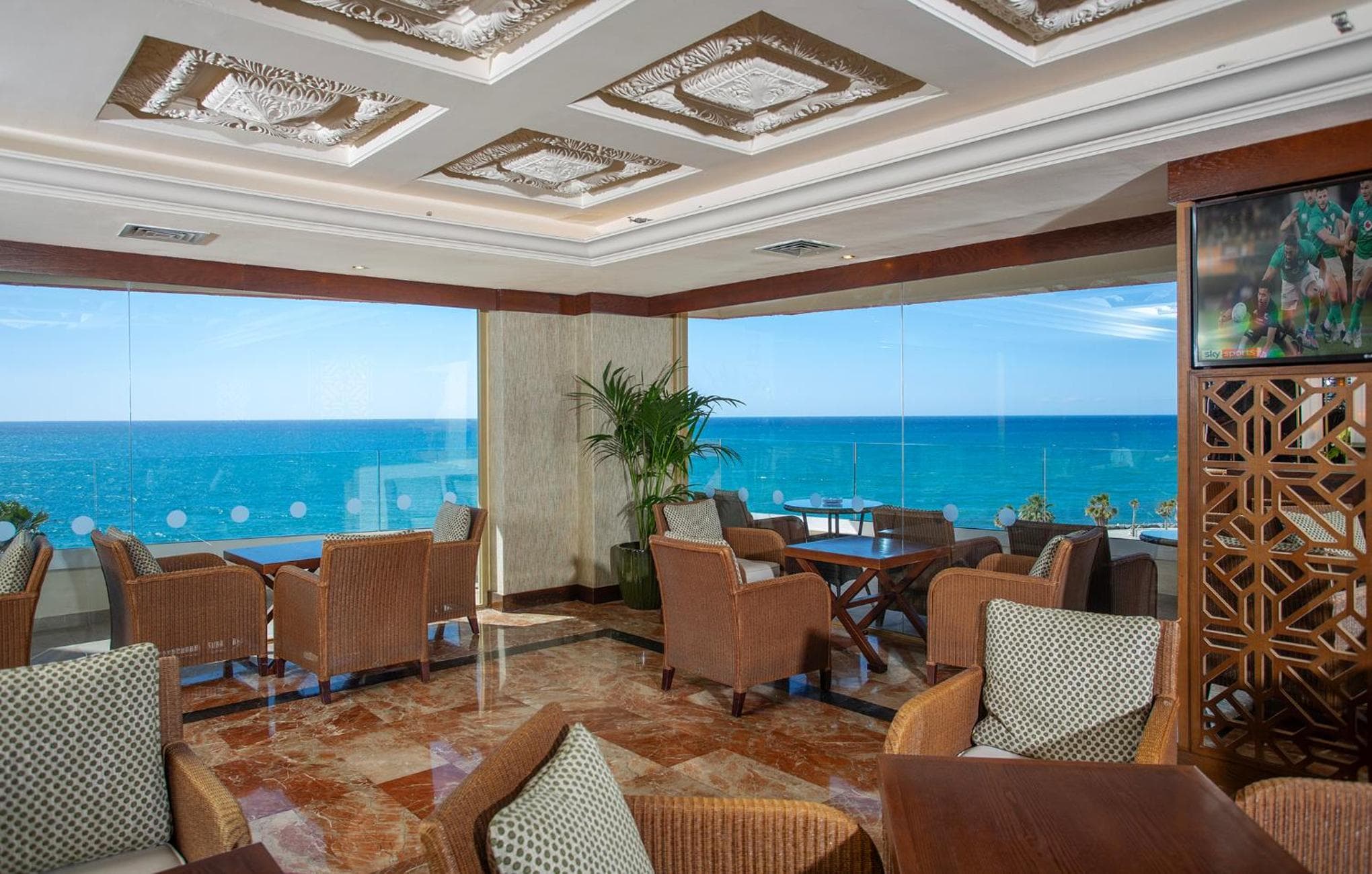 Sunset Beach Club Hotel Apartments