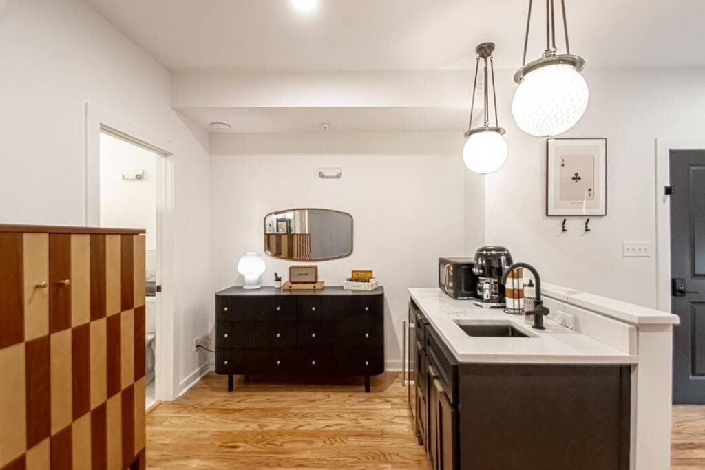 Steps to Bathhouses, Historic Studio, KING BED, Room # 101