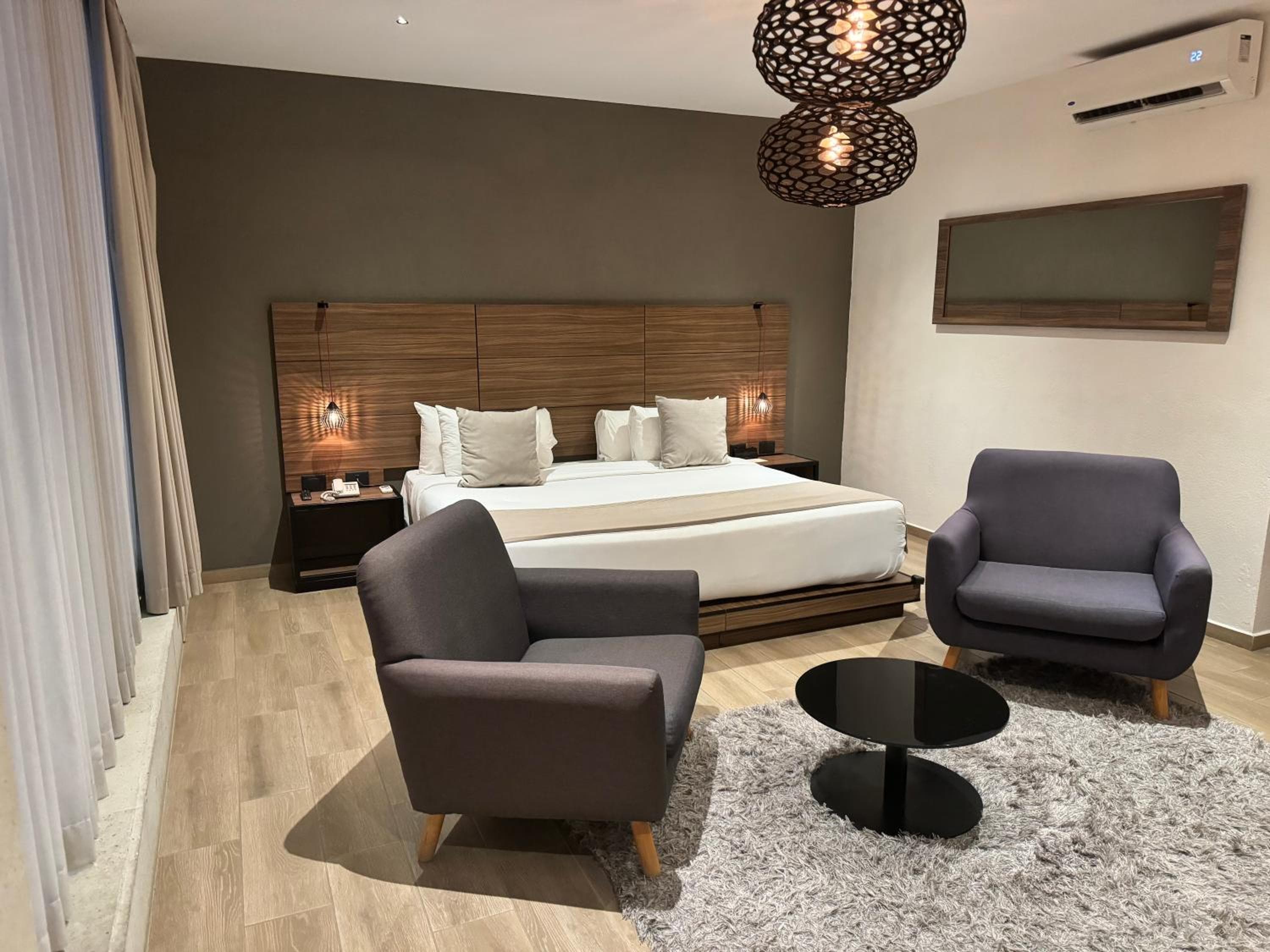 Ilo Rojo Hotel Boutique