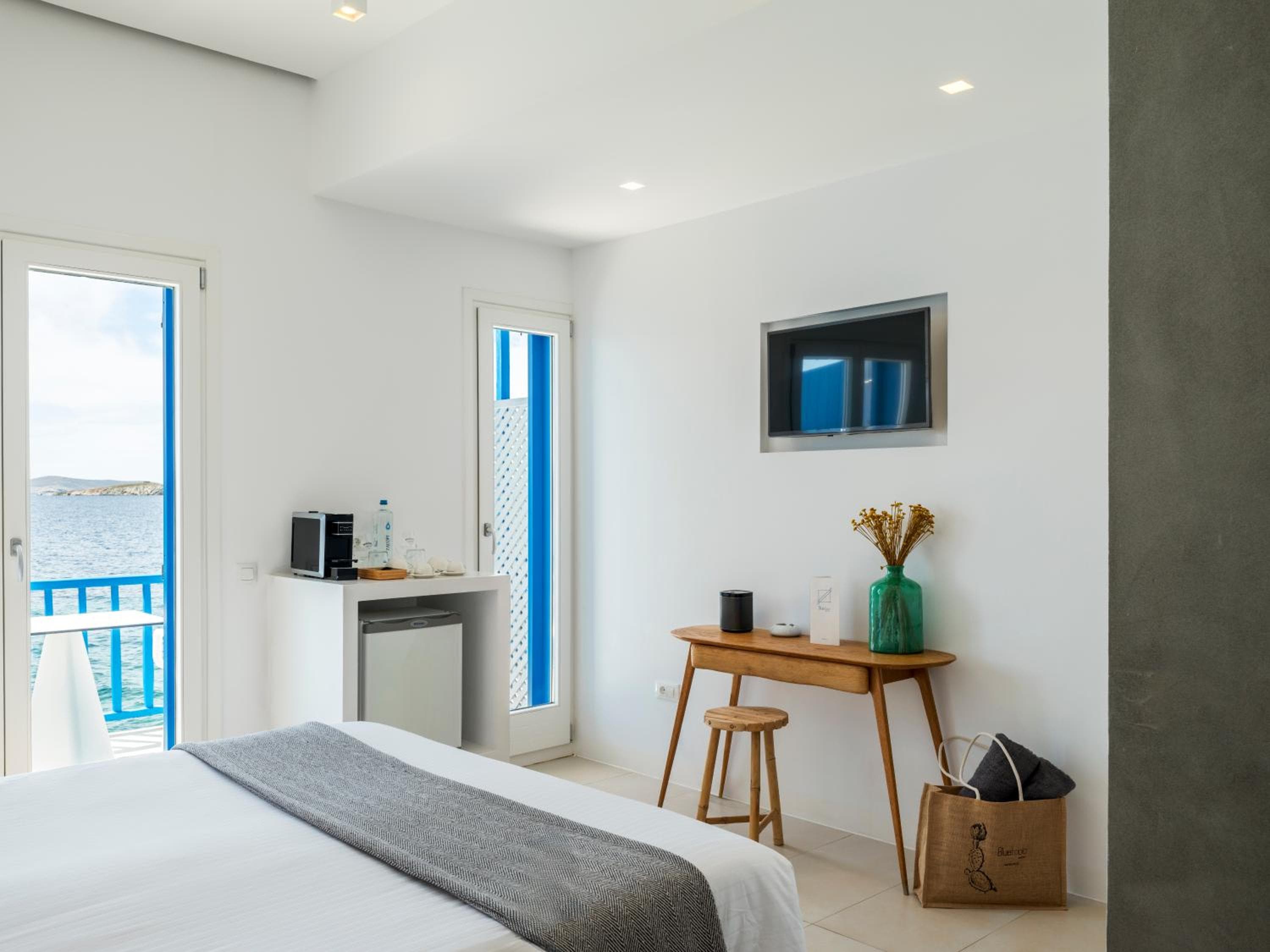 Bluetopia Suites