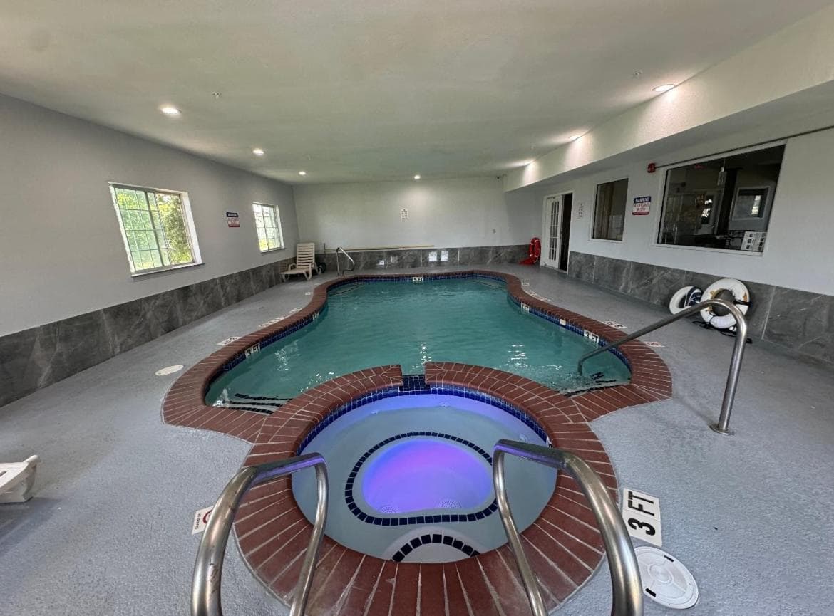 Baymont by Wyndham Texas City
