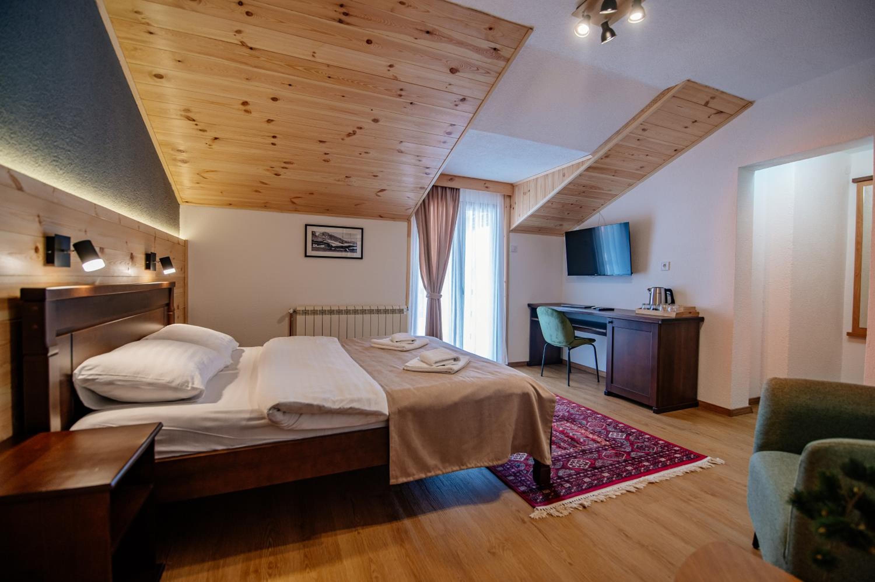 Hotel Zlatni bor