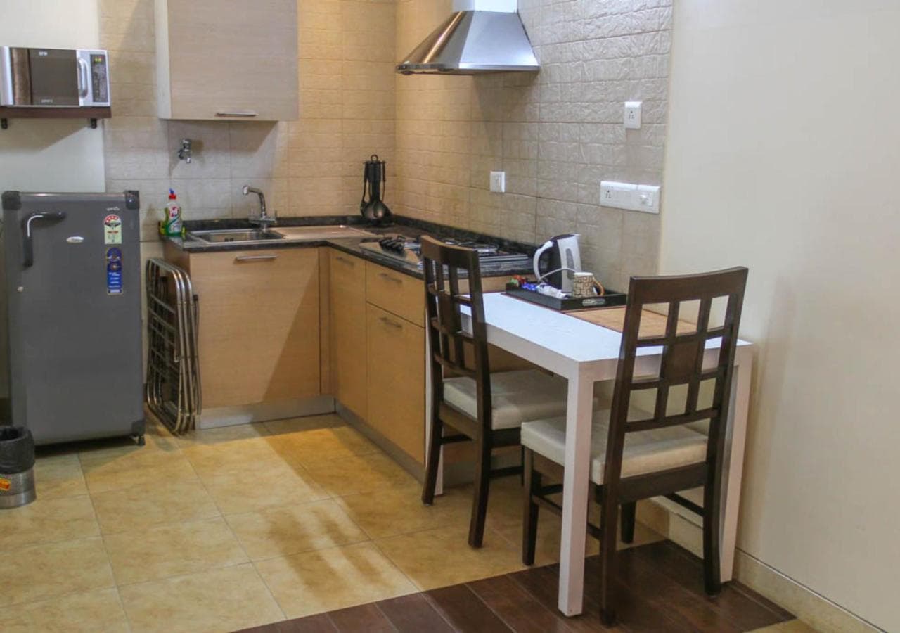 Perch Service Apartment- Sector 40