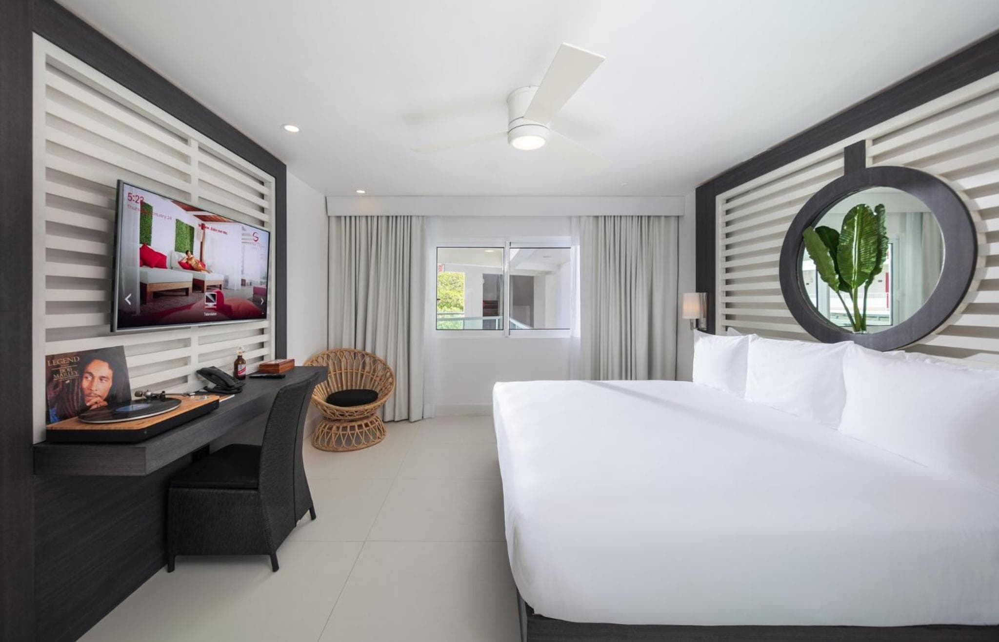 hotel room