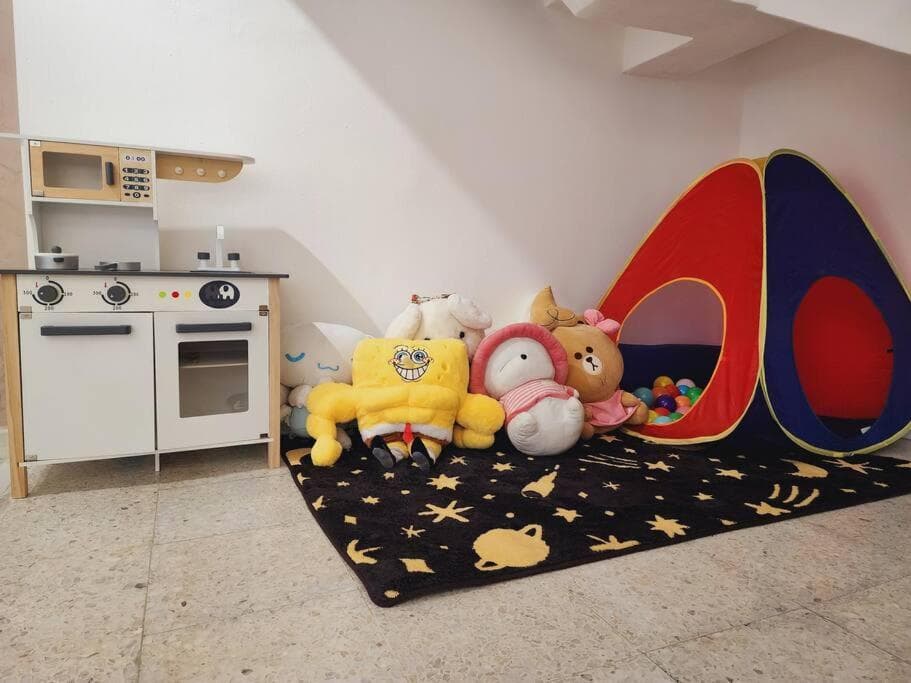 New!14pax,Petaling Jaya Damansara Landed Home next Starling Atria Mall 1U IKEA