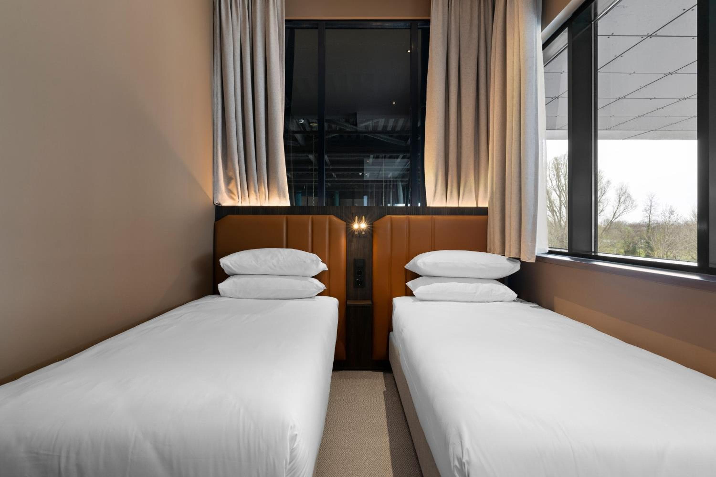 Corendon Amsterdam Schiphol Airport, a Tribute Portfolio Hotel