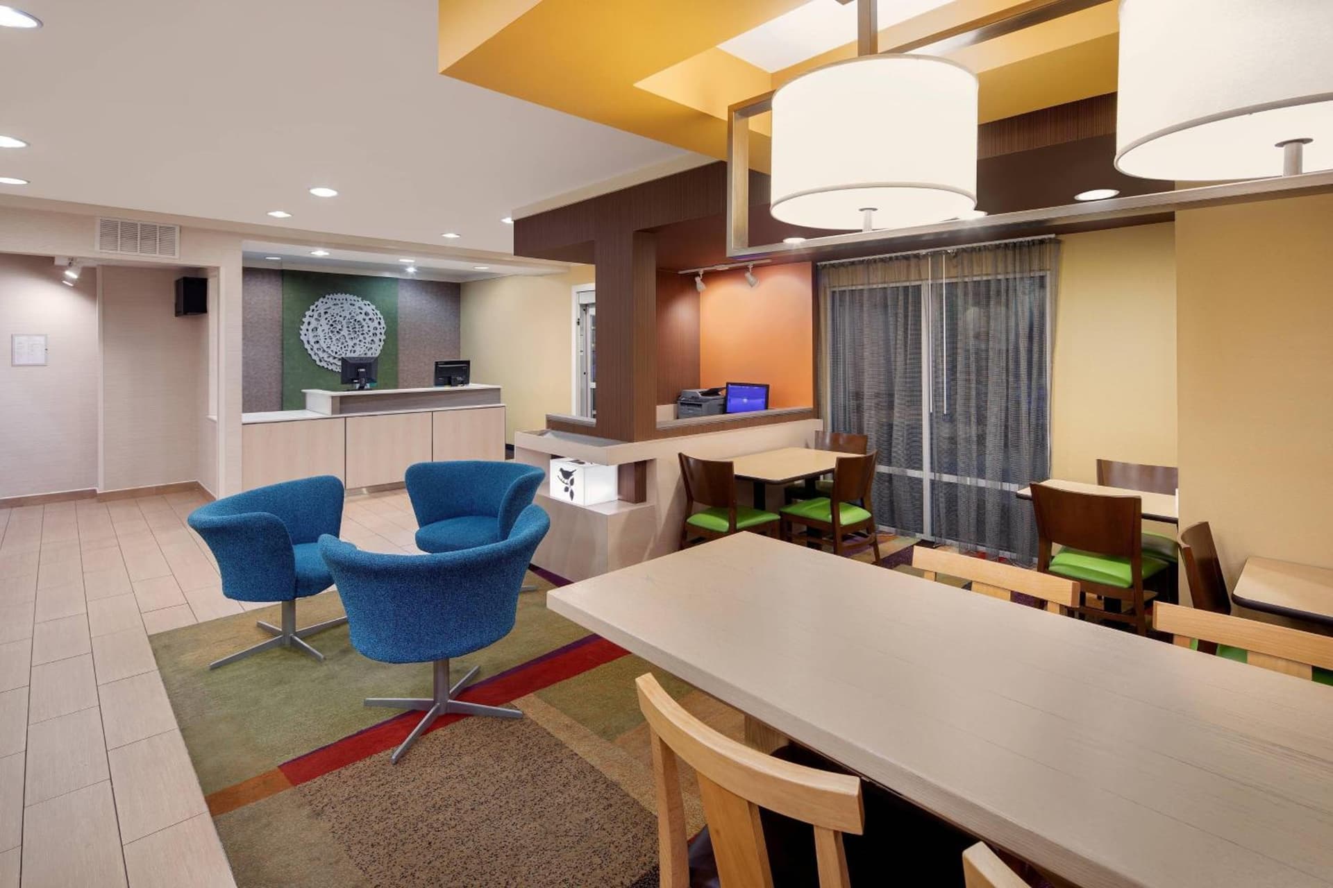 Fairfield Inn & Suites Austin University Area