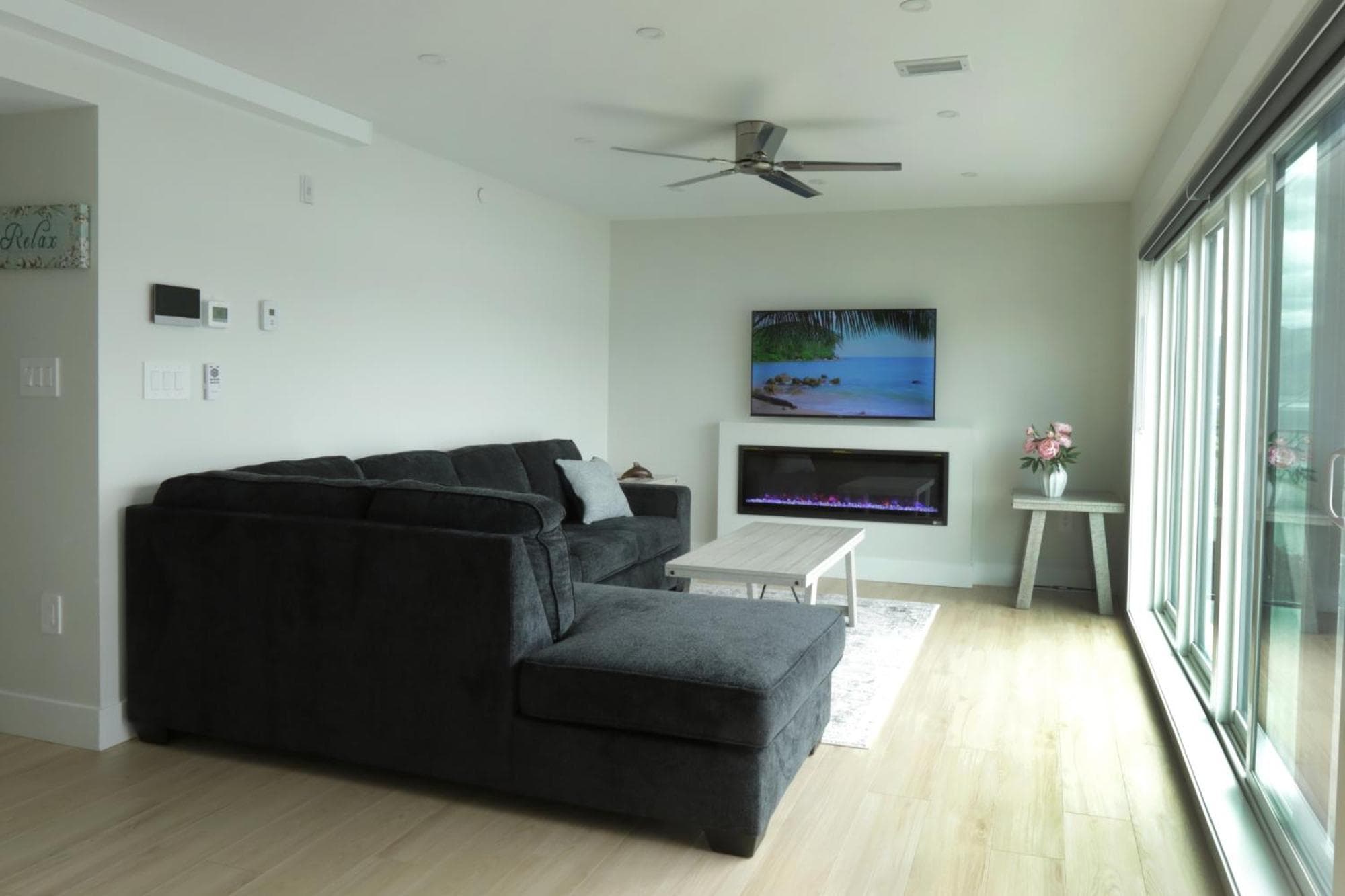 PeachView Deluxe Suites 301