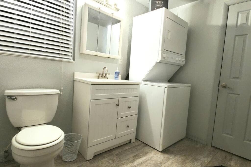 Entire home with pool & beach 5 min away!