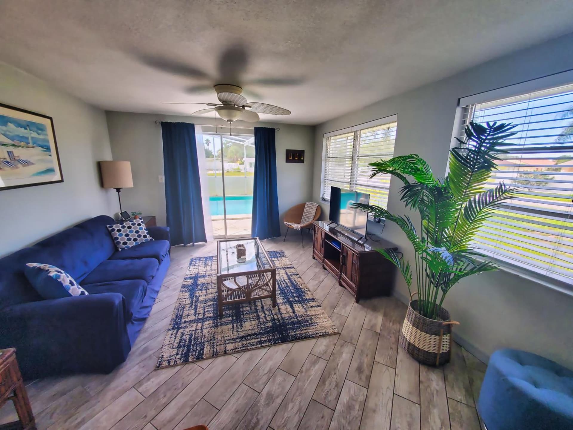 Entire home with pool & beach 5 min away!