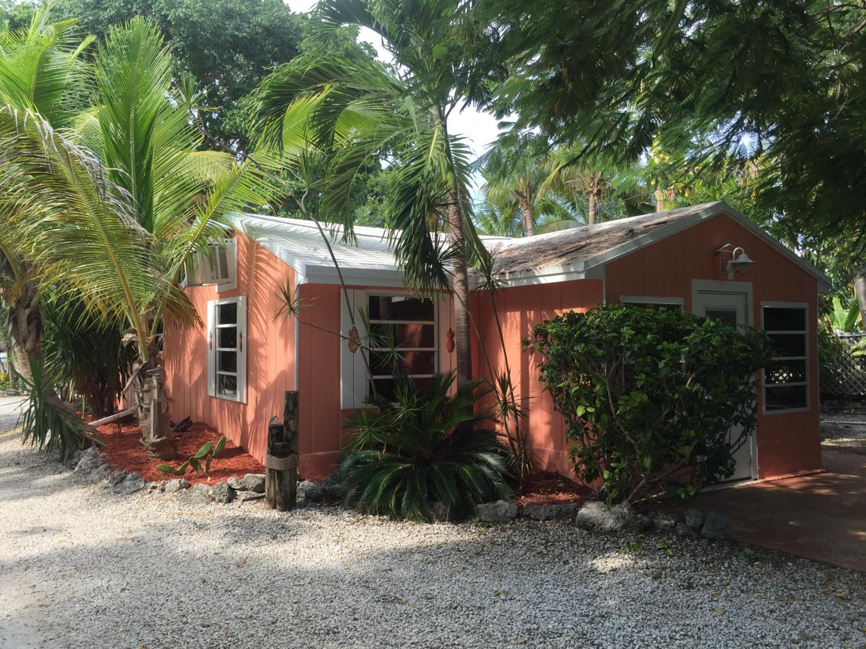 The Pelican Key Largo Cottages