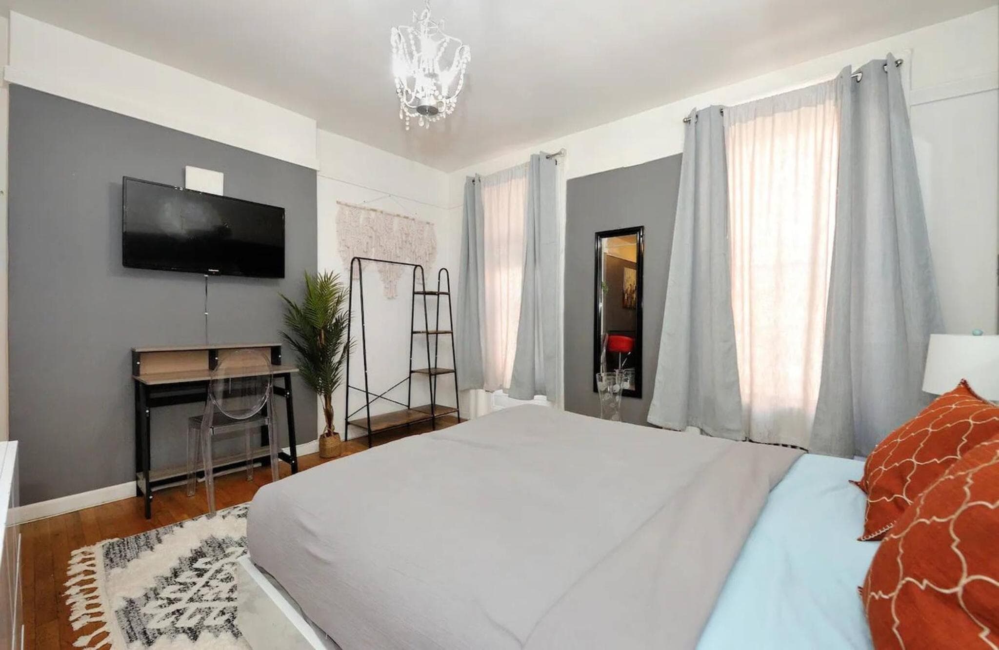 Furnished 2br1ba In Lennox Hill