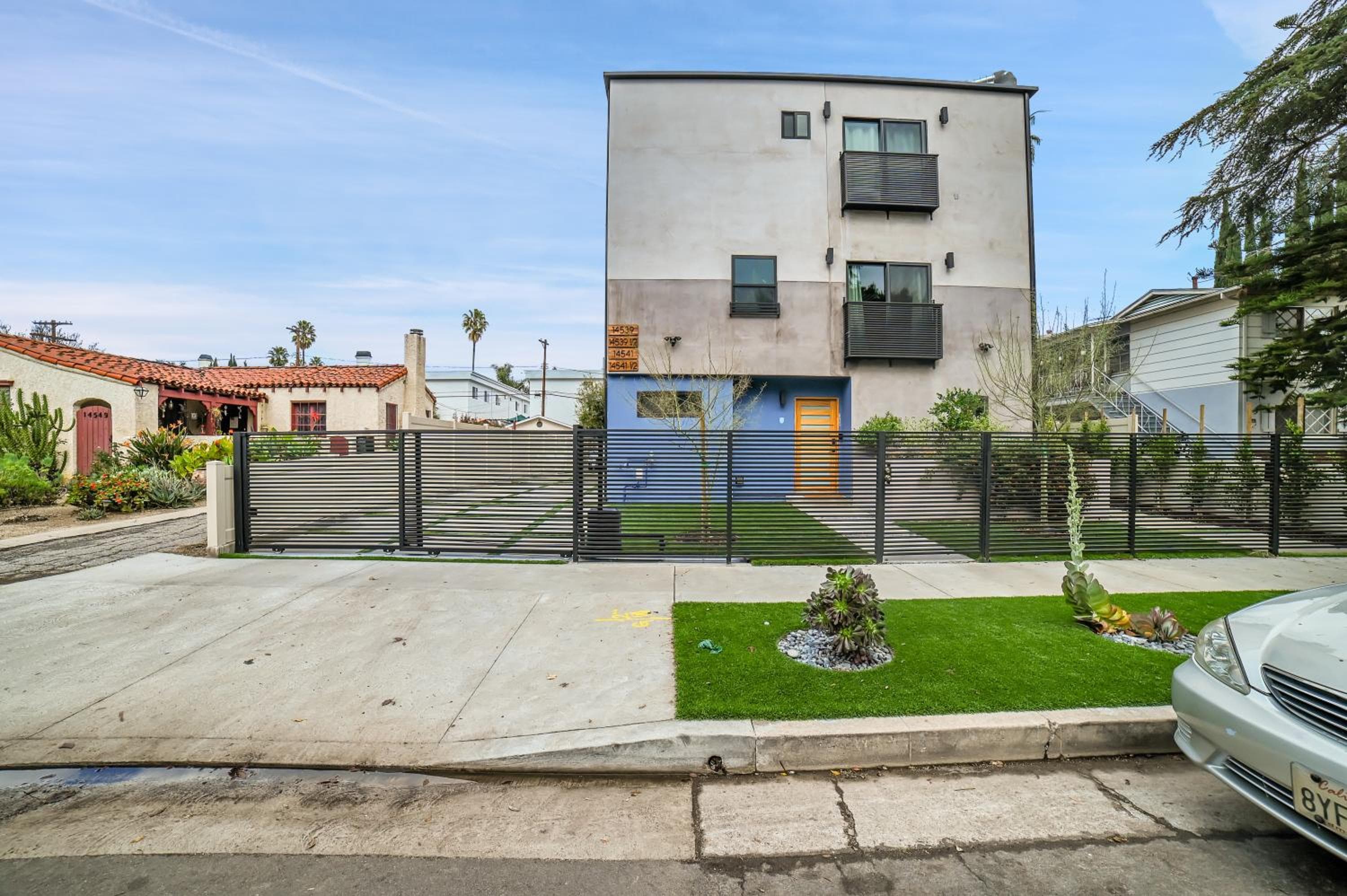 Brand new Chic-Nest in Prime Location