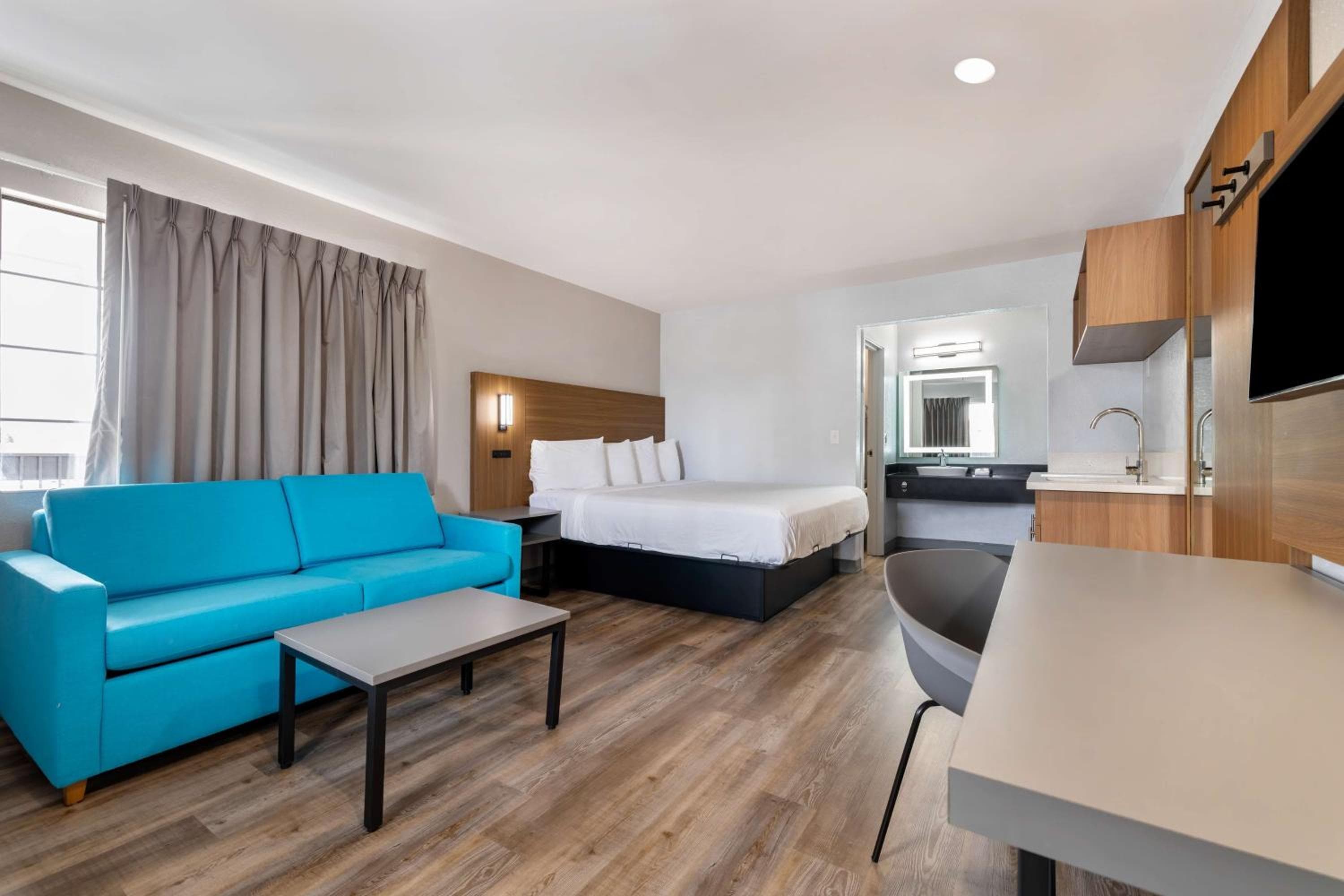 Motel 6-Santa Ana, CA