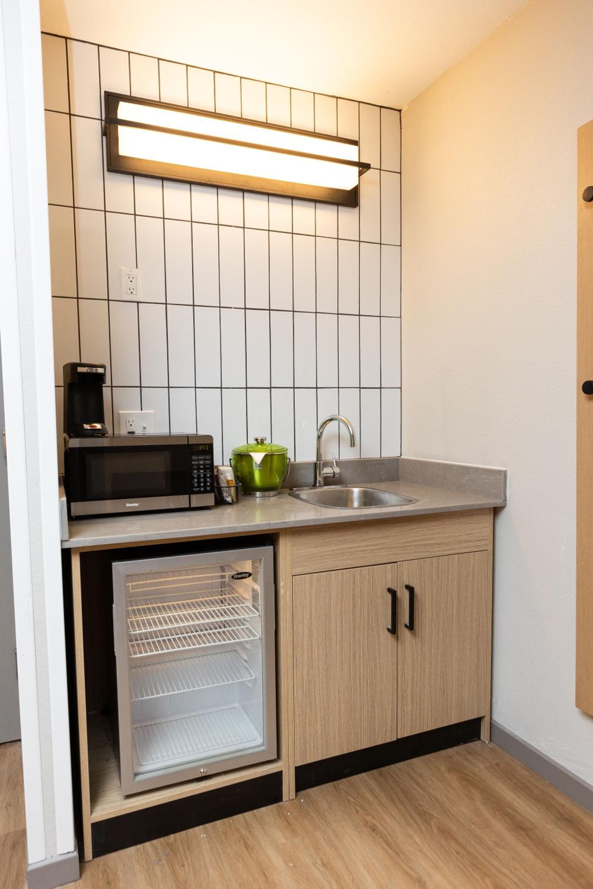 Hyatt Place Atlanta Alpharetta North Point Mall