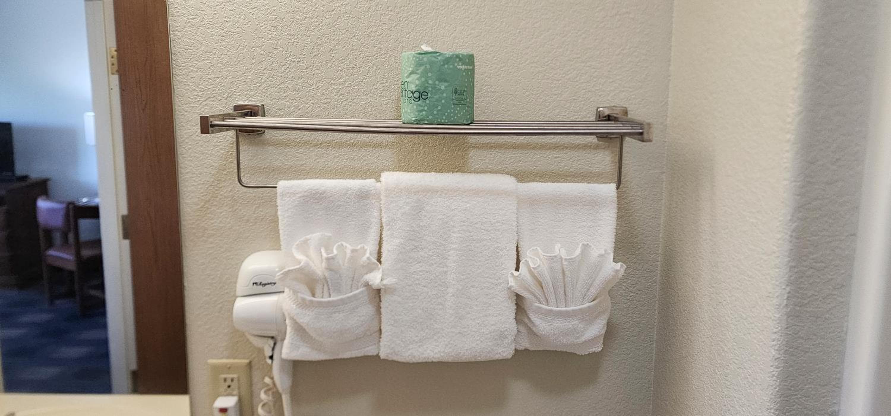 All Towne Suites