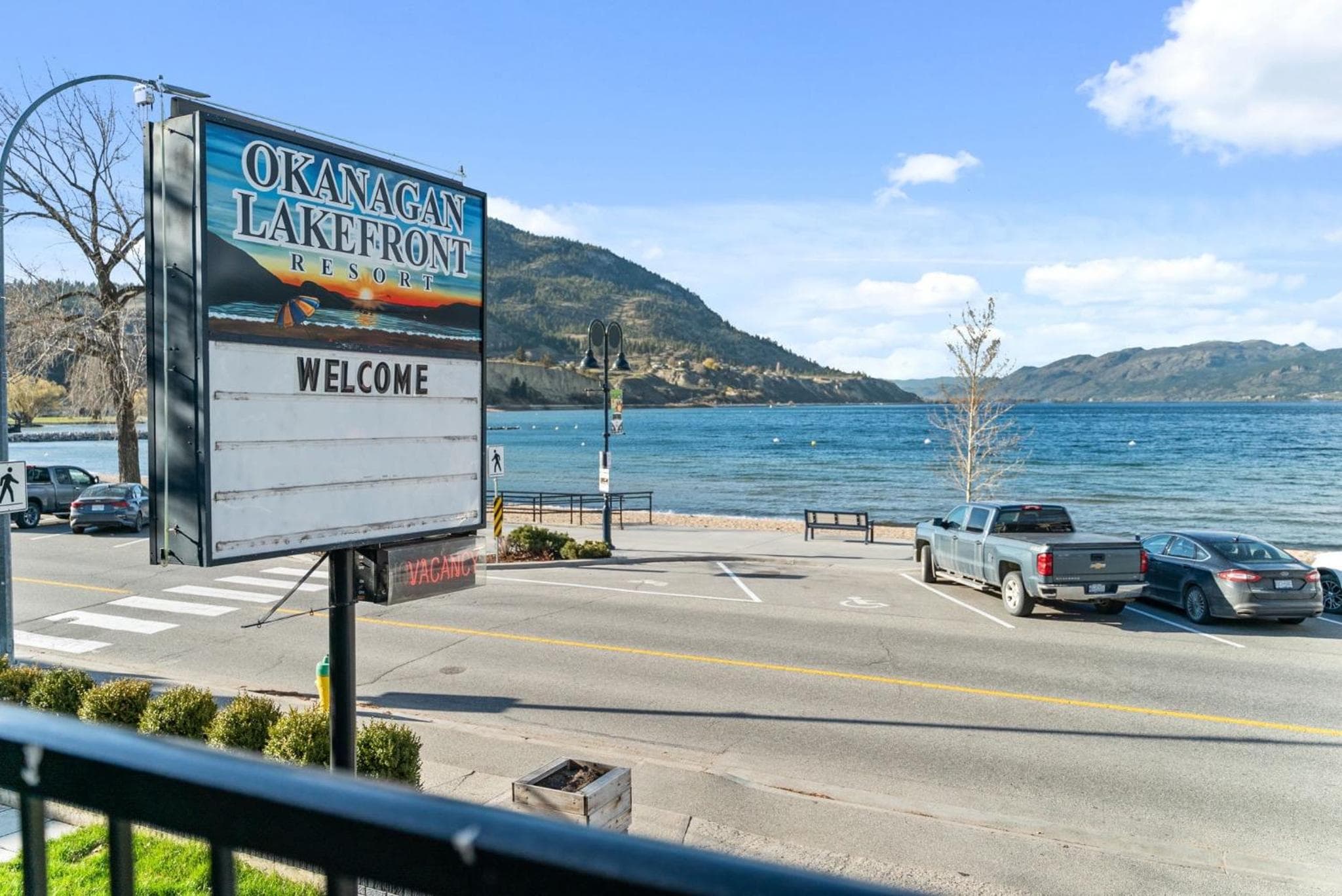 Okanagan Lakefront Resort