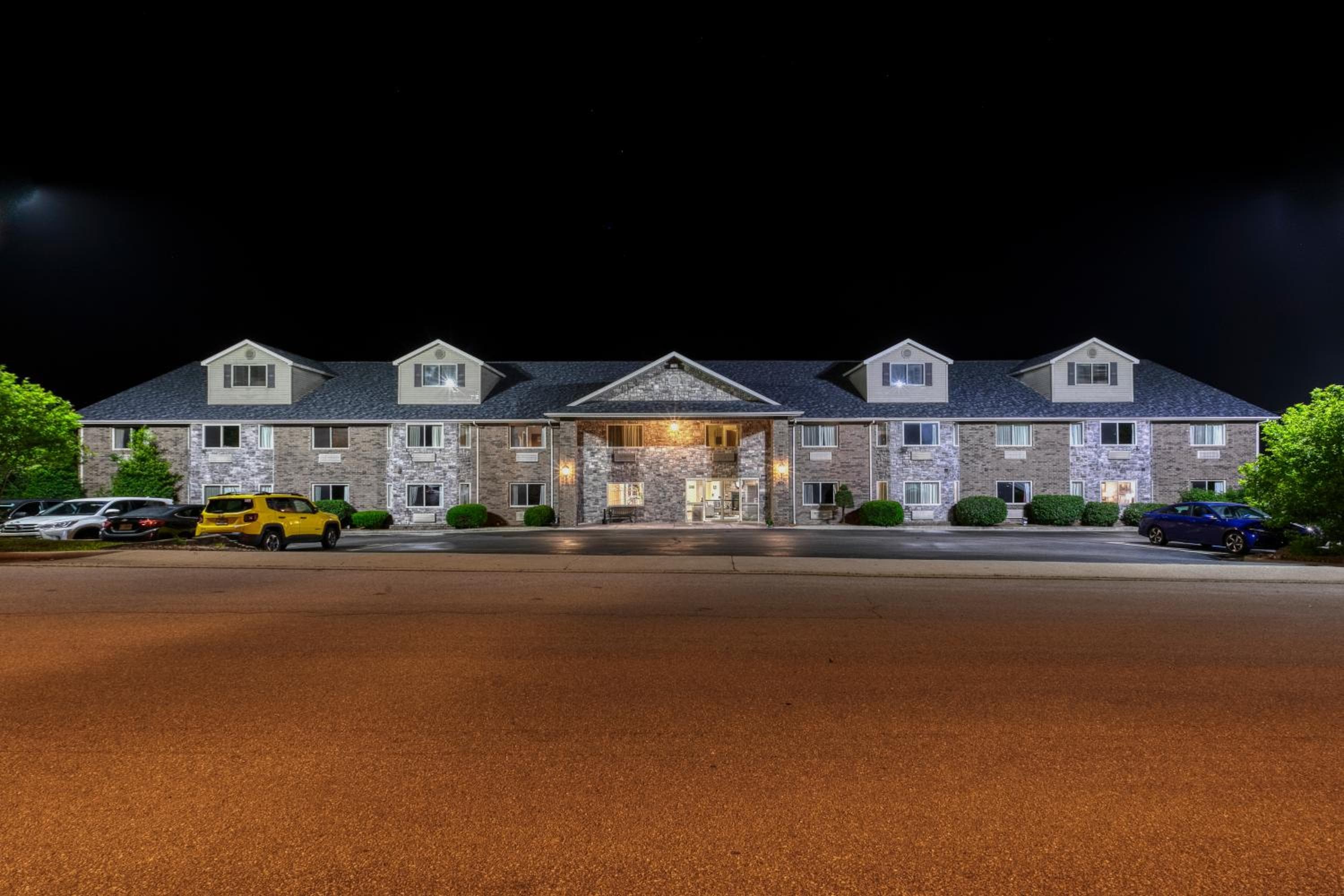 All Towne Suites