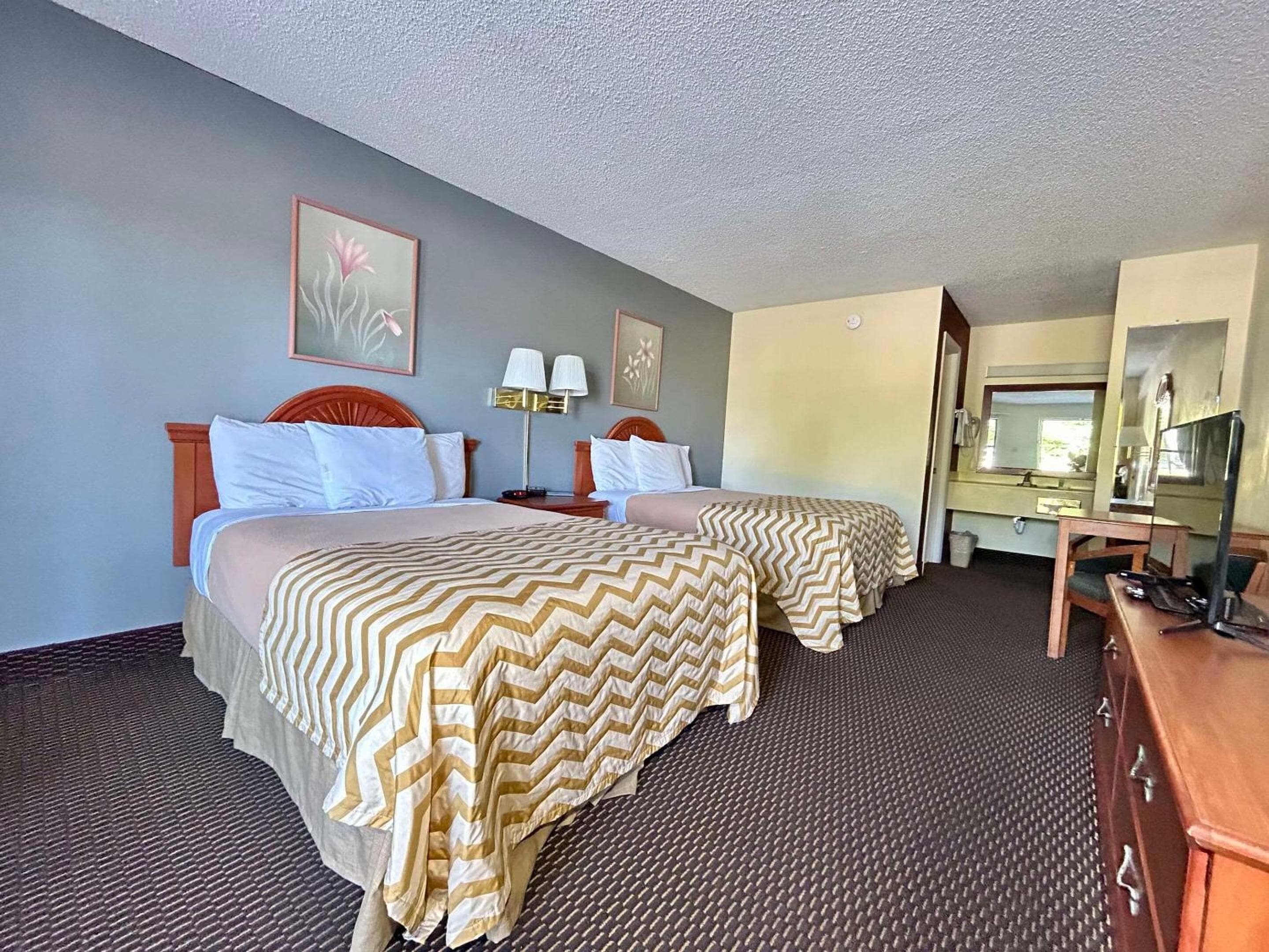 Clarion Pointe Alachua - Gainesville Area