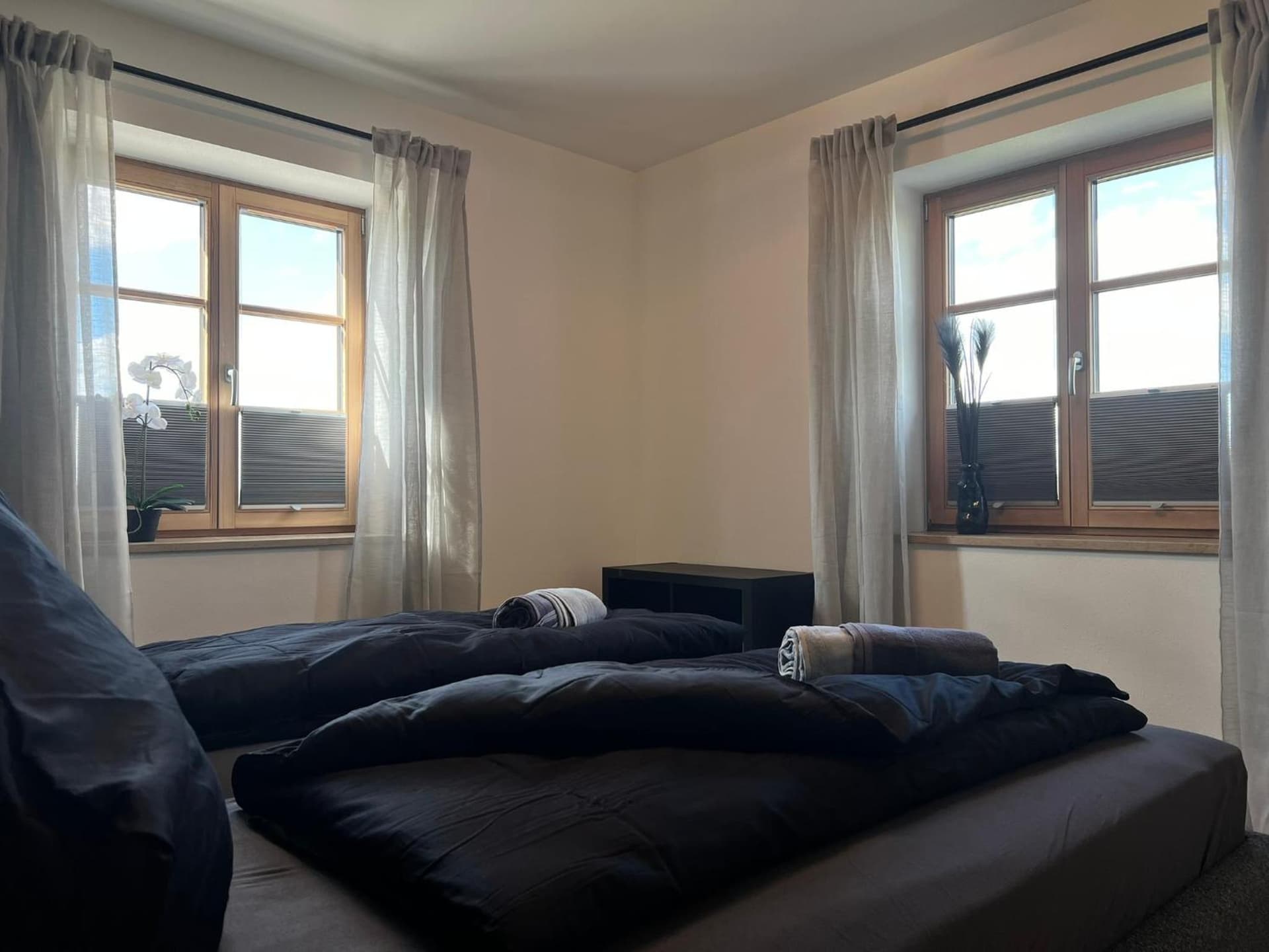 Stay Nice Apartments Dorfen Nähe München Jacuzzi Grillkota 75 Zoll TV