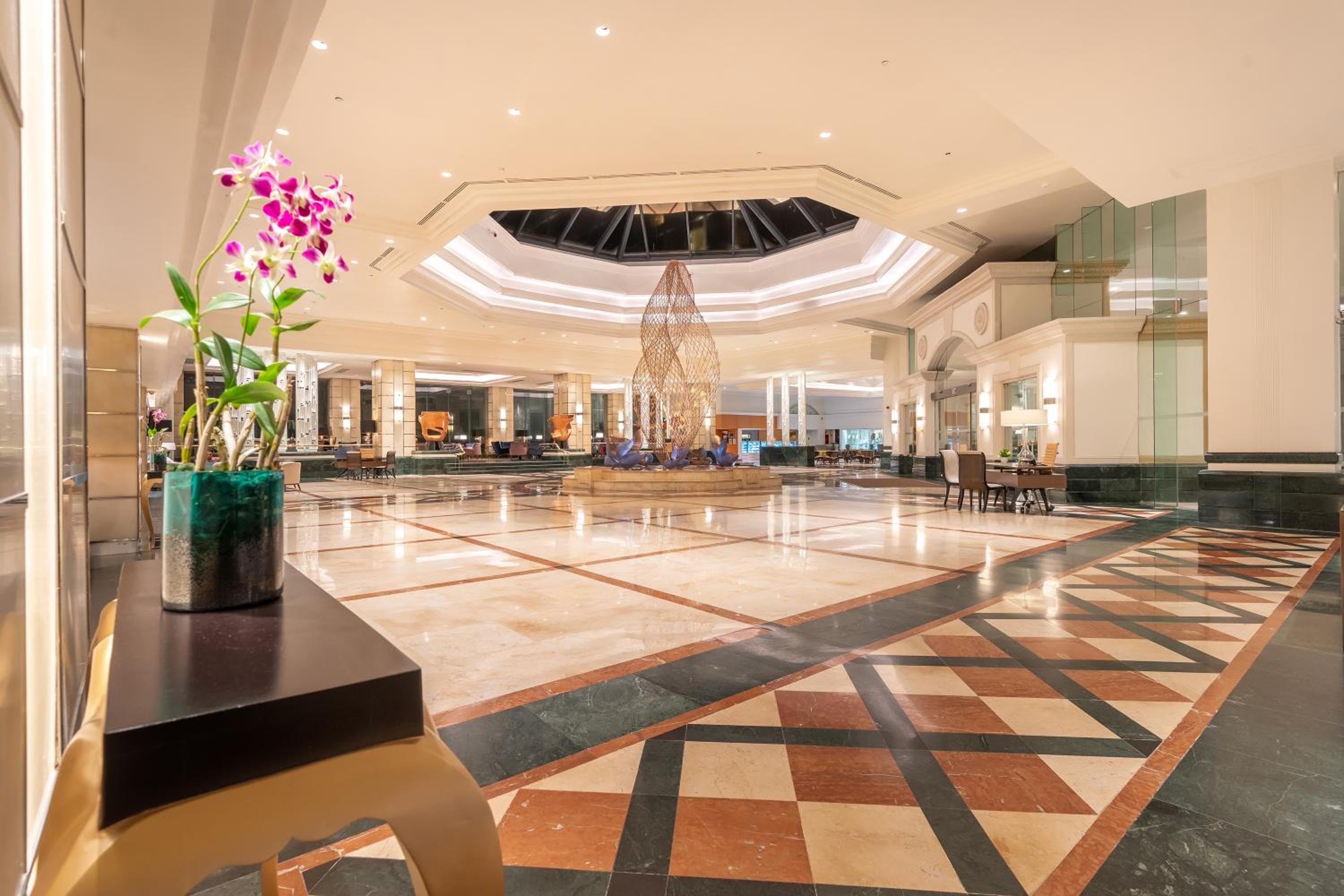 Cinnamon Grand Colombo