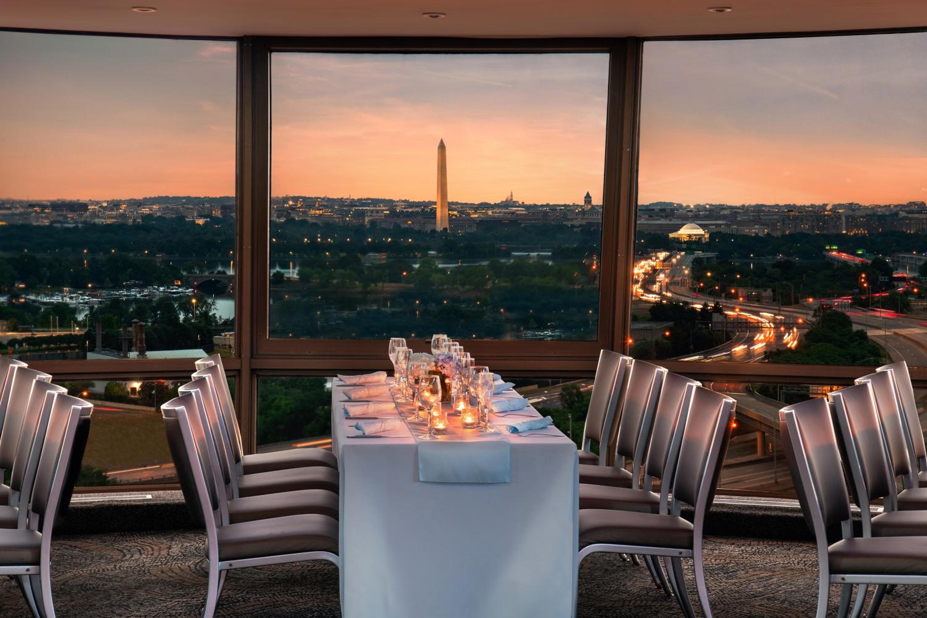 DoubleTree by Hilton Washington DC – Crystal City