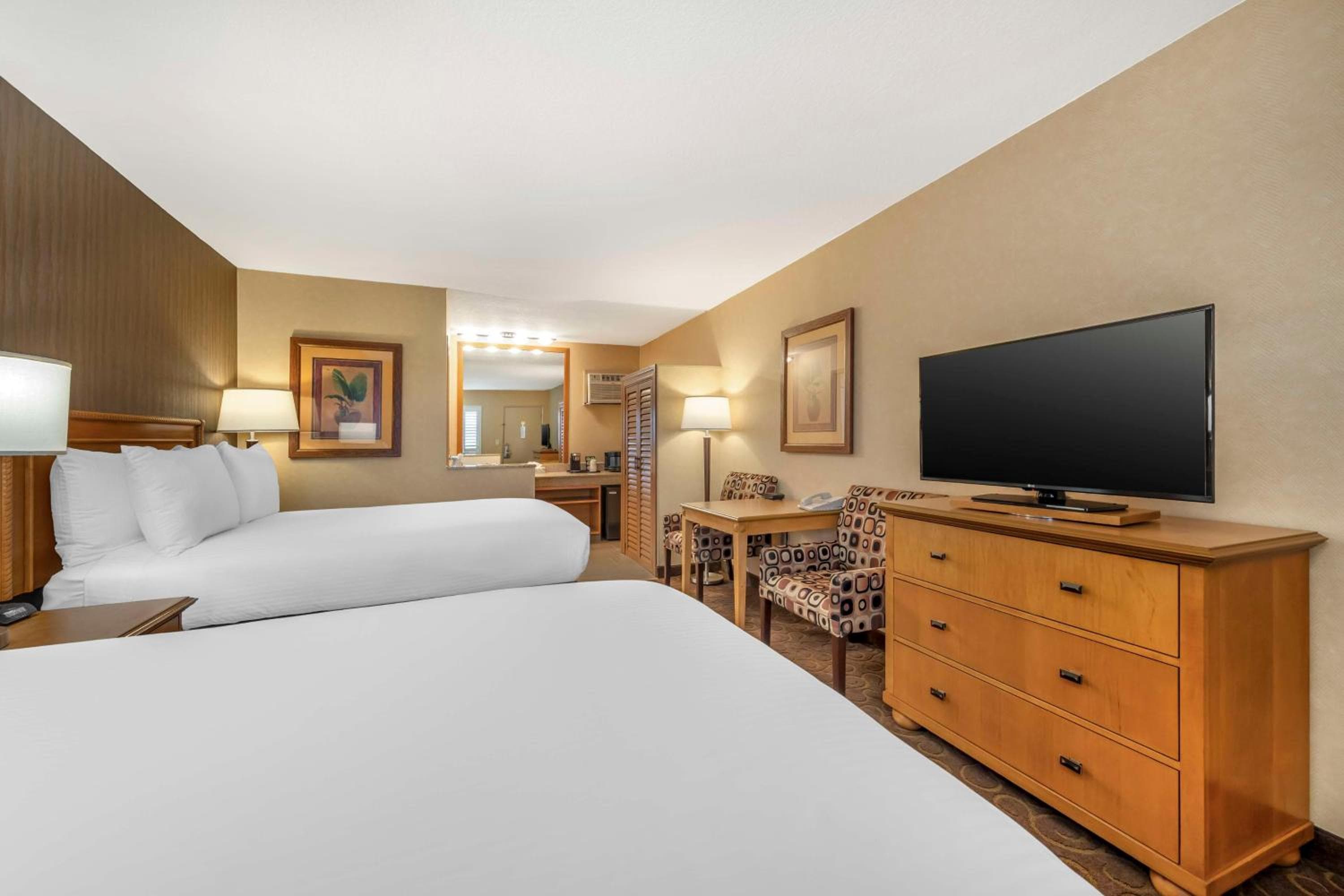 Best Western Plus Pavilions