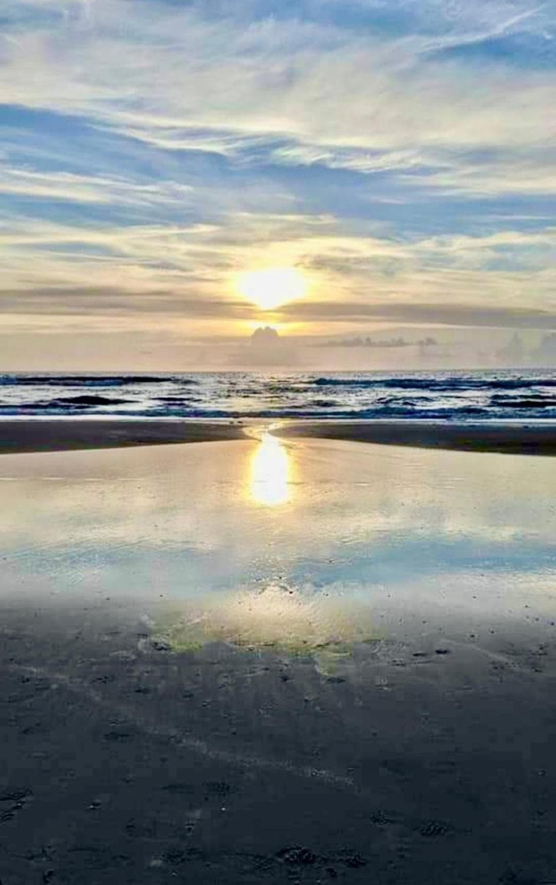 The Spacious Beach House within 5-minutes walk to Ponte Vedra Beach, close Mayo Clinic, and TPC Sawgrass