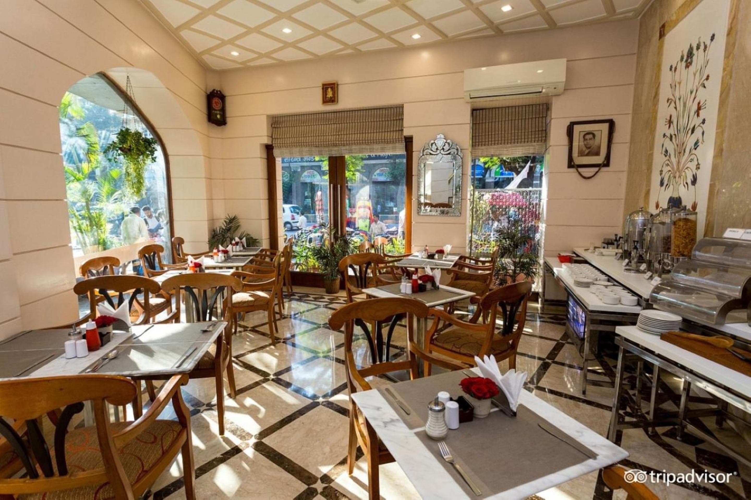 Residency Hotel Fort