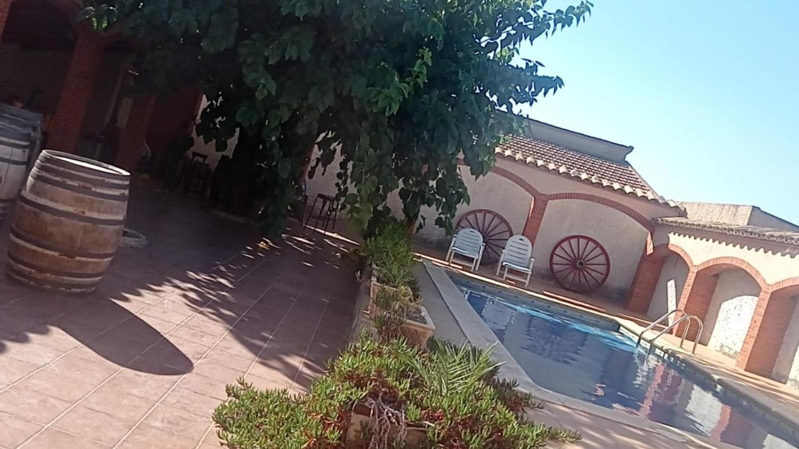 Ca La Montserrat - Wine Rural House