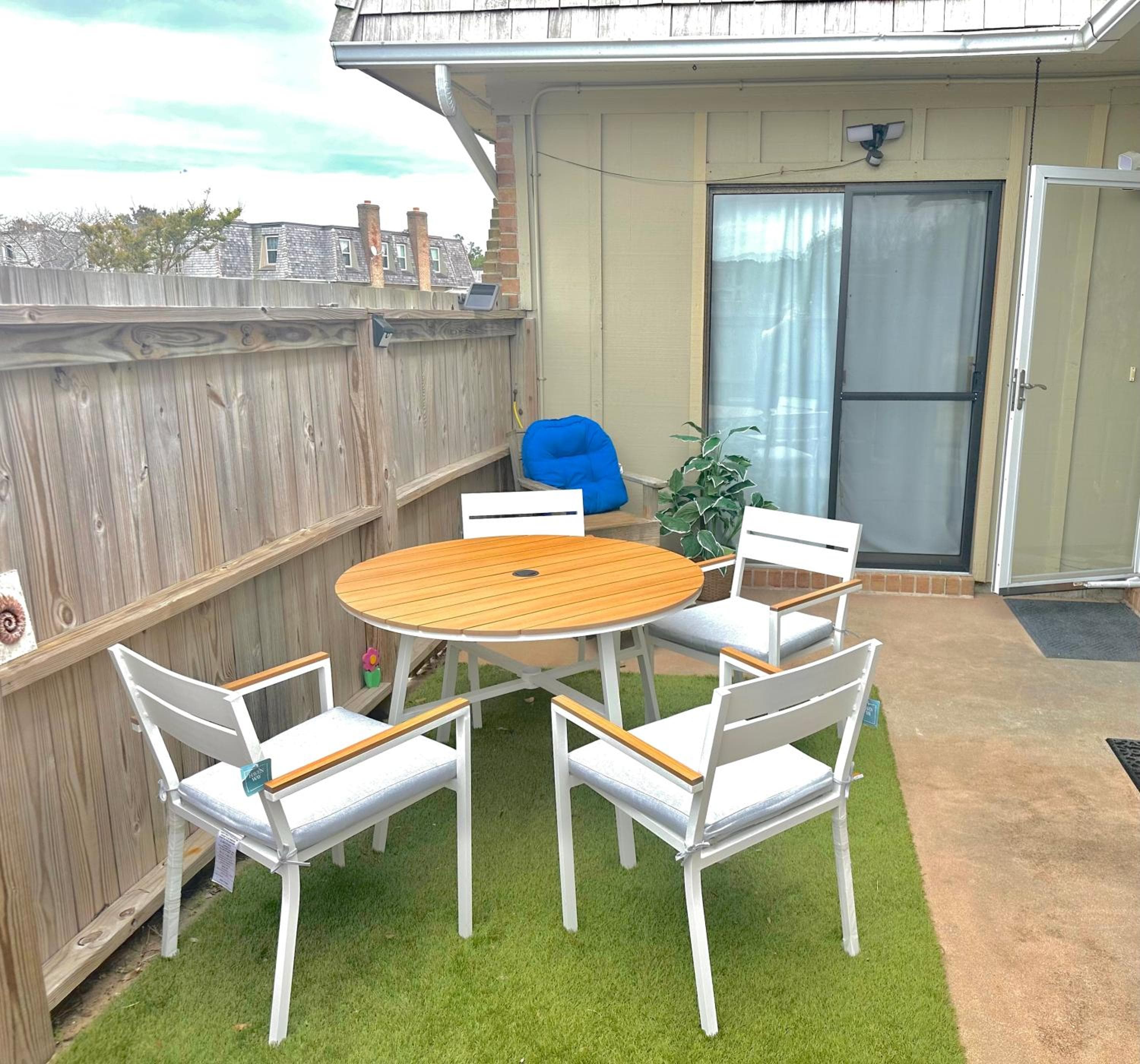 Welcome to Your Coastal Retreat in Kitty Hawk,NC