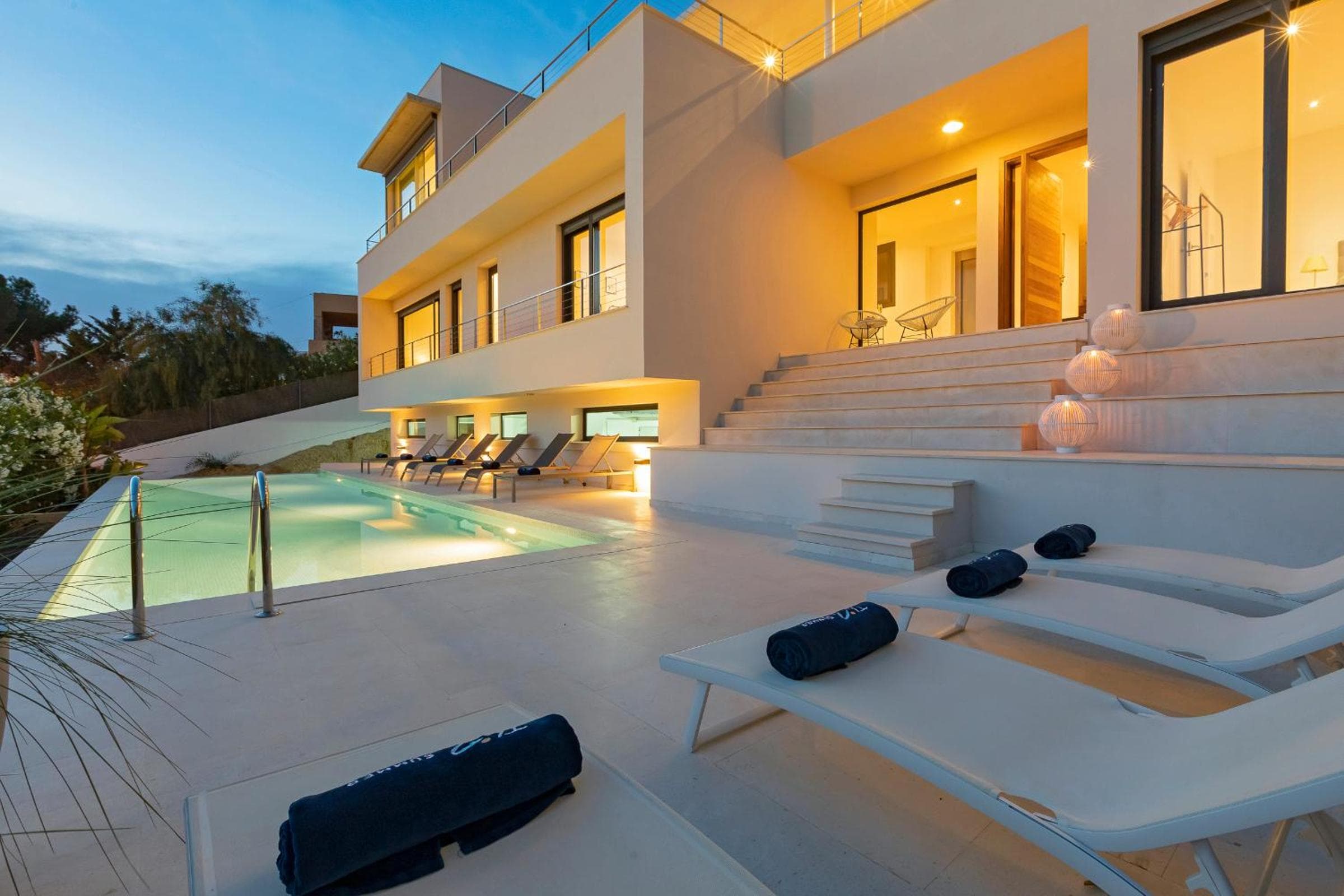 Ibiza Town Modern Villa Sleeps 10