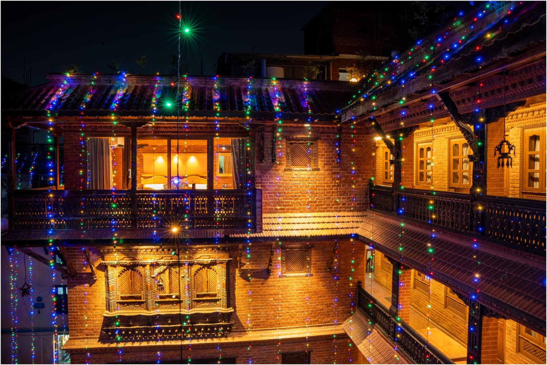 Nag Pukhu Guest House