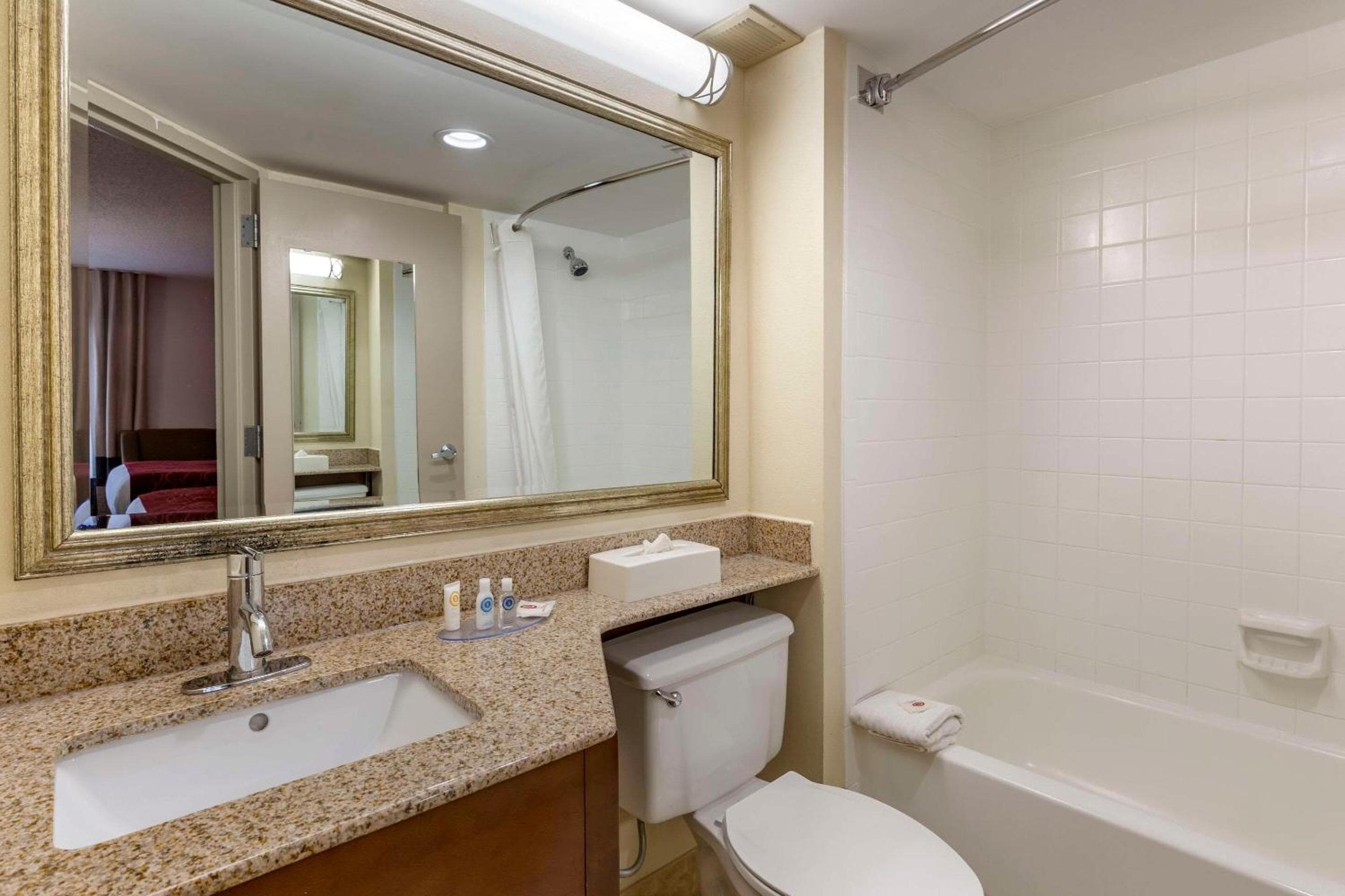 Comfort Inn Greensboro - Kernersville