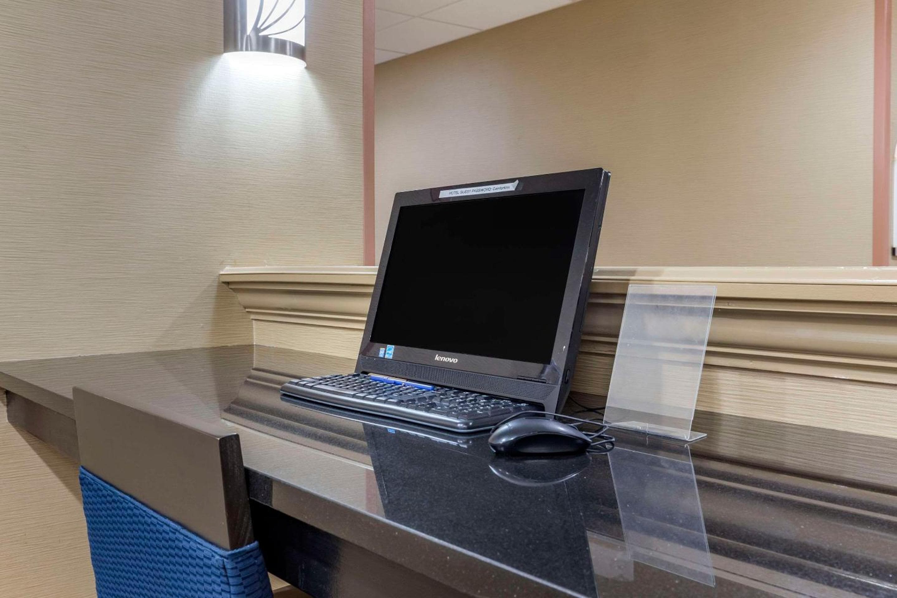 Comfort Inn Greensboro - Kernersville