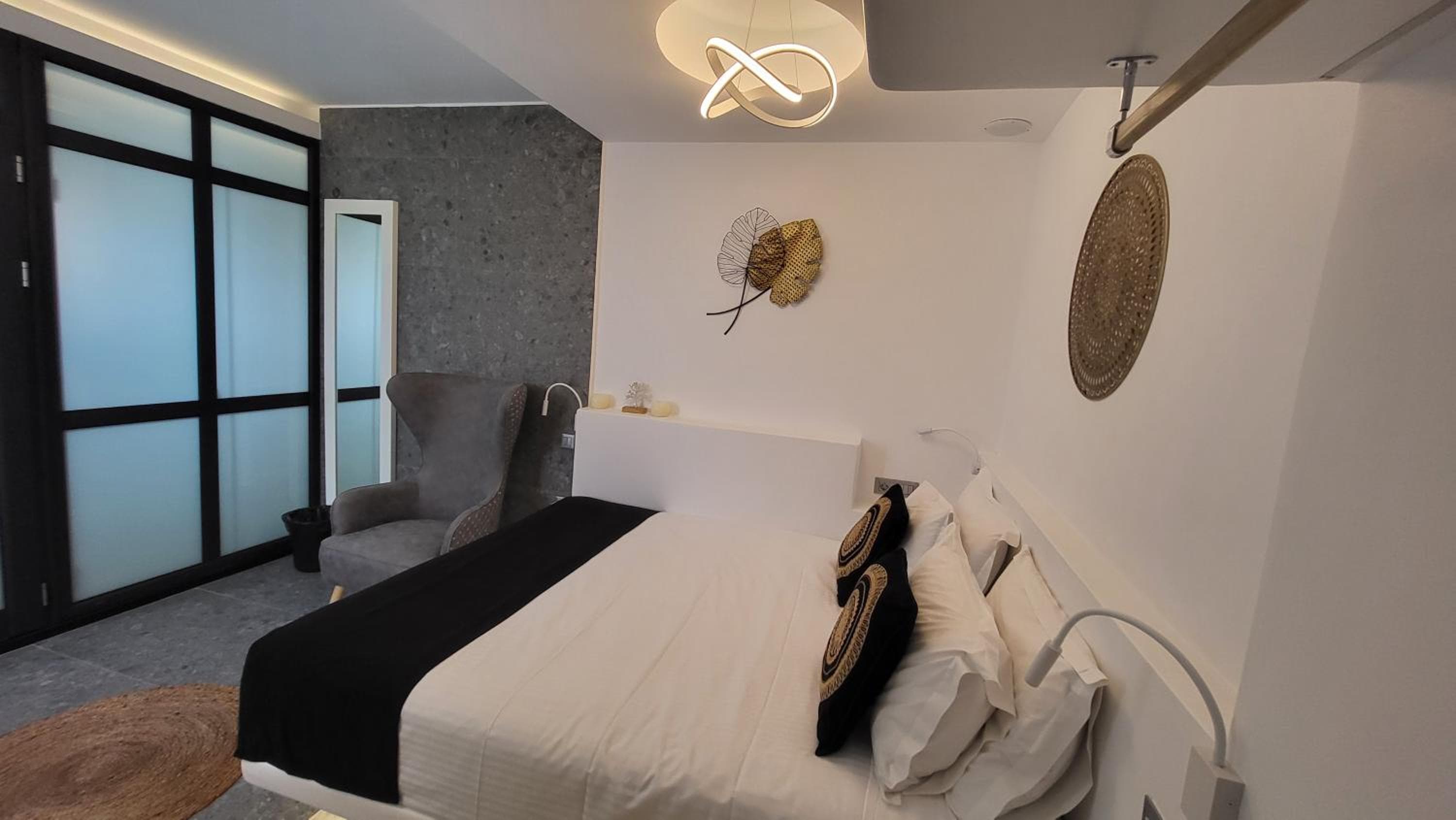 Mykonos Double Luxury Suites Collection-With External Hot spa Adults only