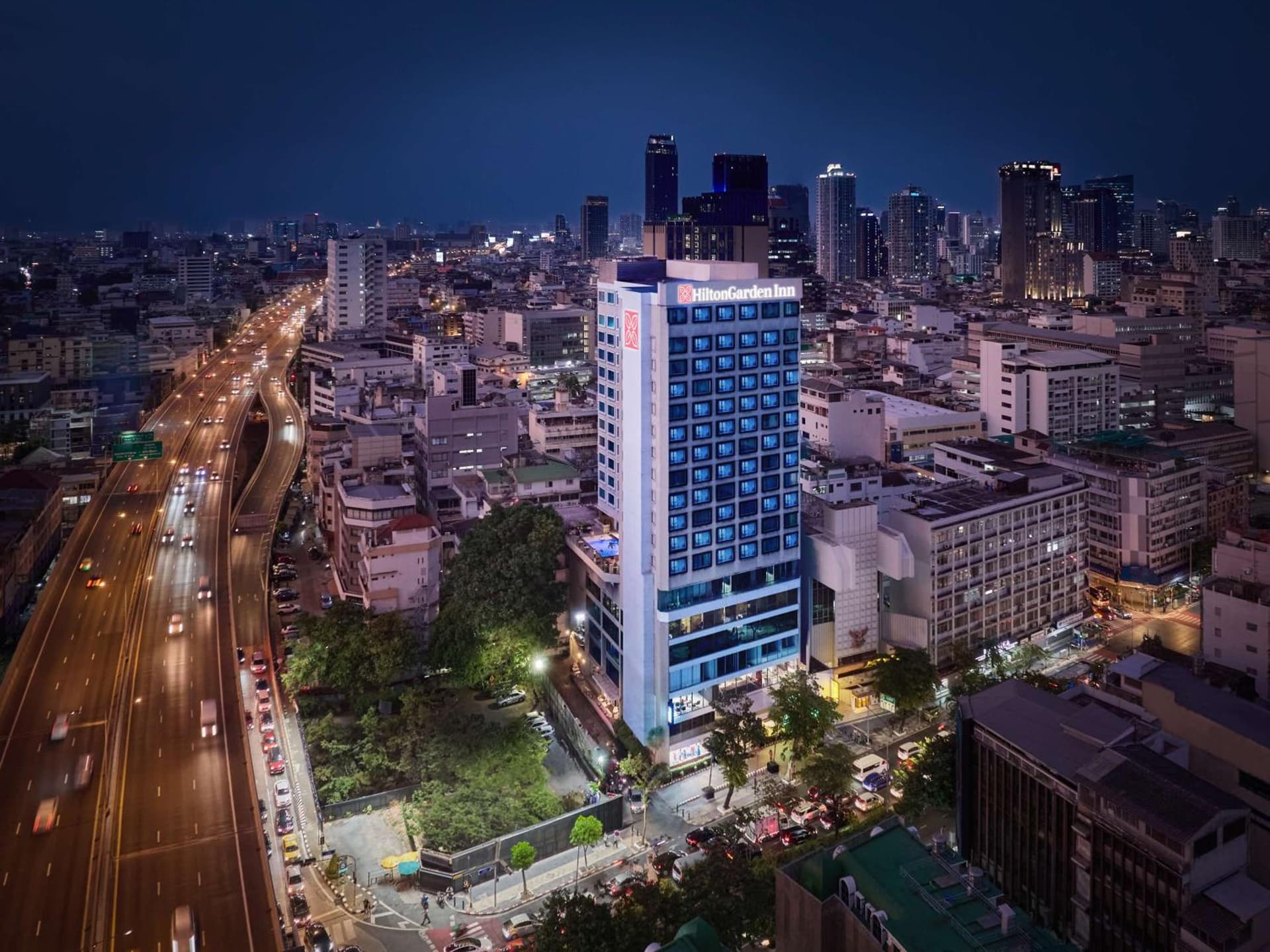 Hilton Garden Inn Bangkok Silom
