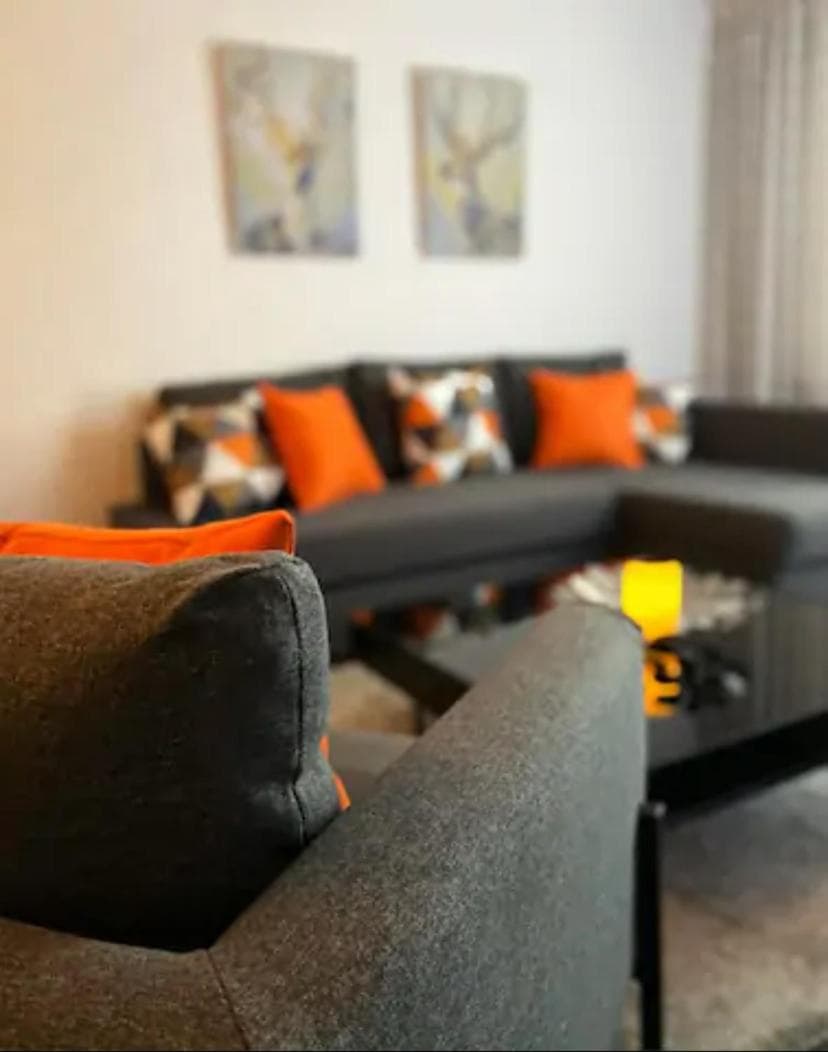Residenciales H1 & H2 - Breakfast & Room Service - Airport close
