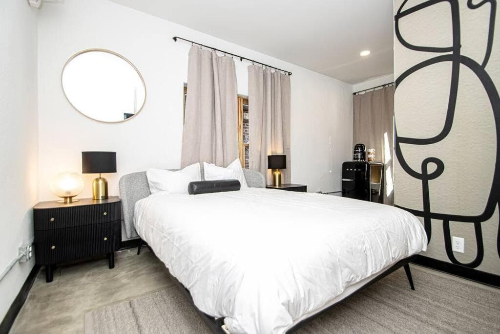 Steps to Bathhouses, Restaurants, Heart of Downtown, Room # 301